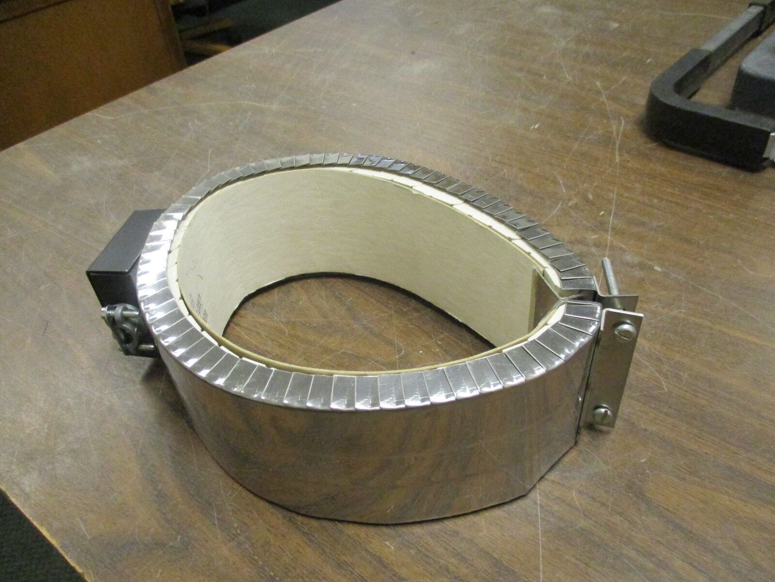Tempco Heater Band CFB0608 0300C5 600W 230V Used