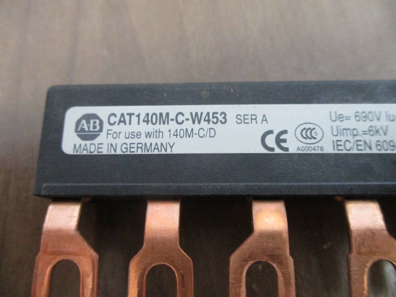 Allen-Bradley Busbar 140M-C-W453 Ser. A 64A 600V Used