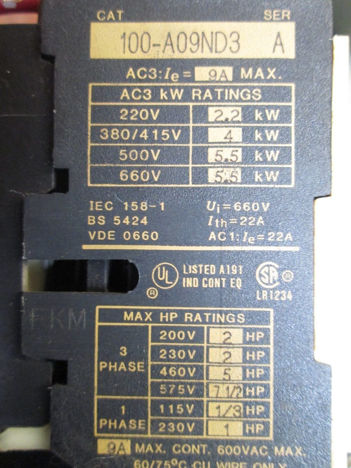 Allen-Bradley Reversing Contactor 100-A09ND3 w/ 193-BSB60 Overload Relay Used