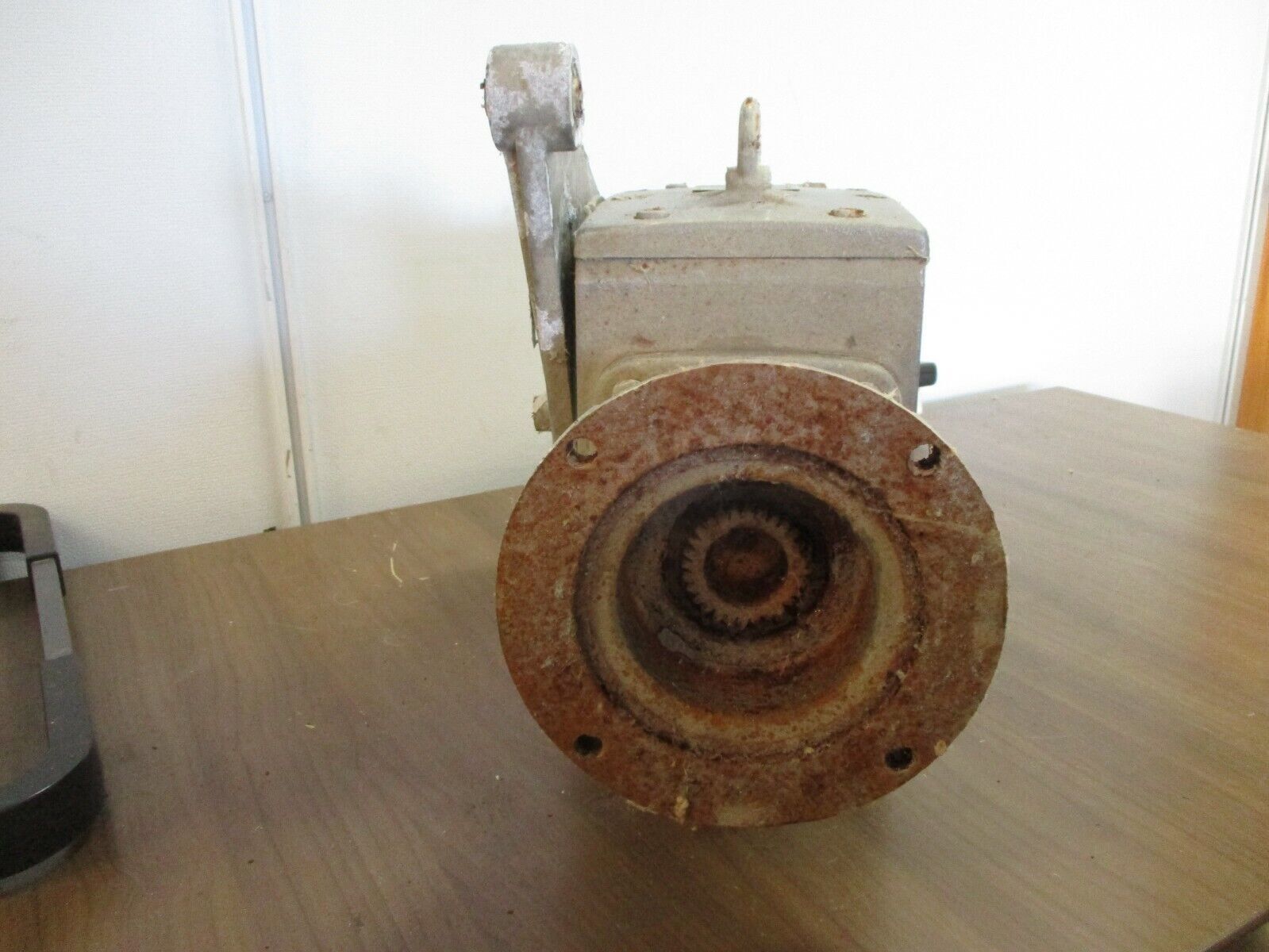 Nord Gear Reducer SK 12080AZD N140TC-90LH/4 Ratio 58.27:1 2HP In 30RPM Out Used