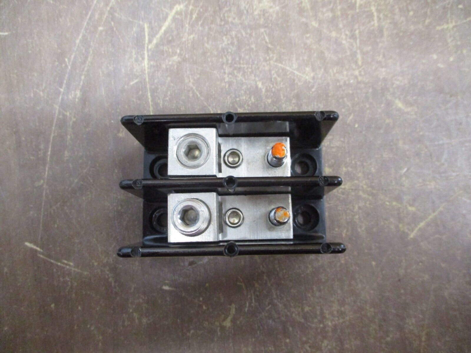 Buss Power Distribution Block 16280-2 175A 600V 2P Line (1): 2/0-14 Used