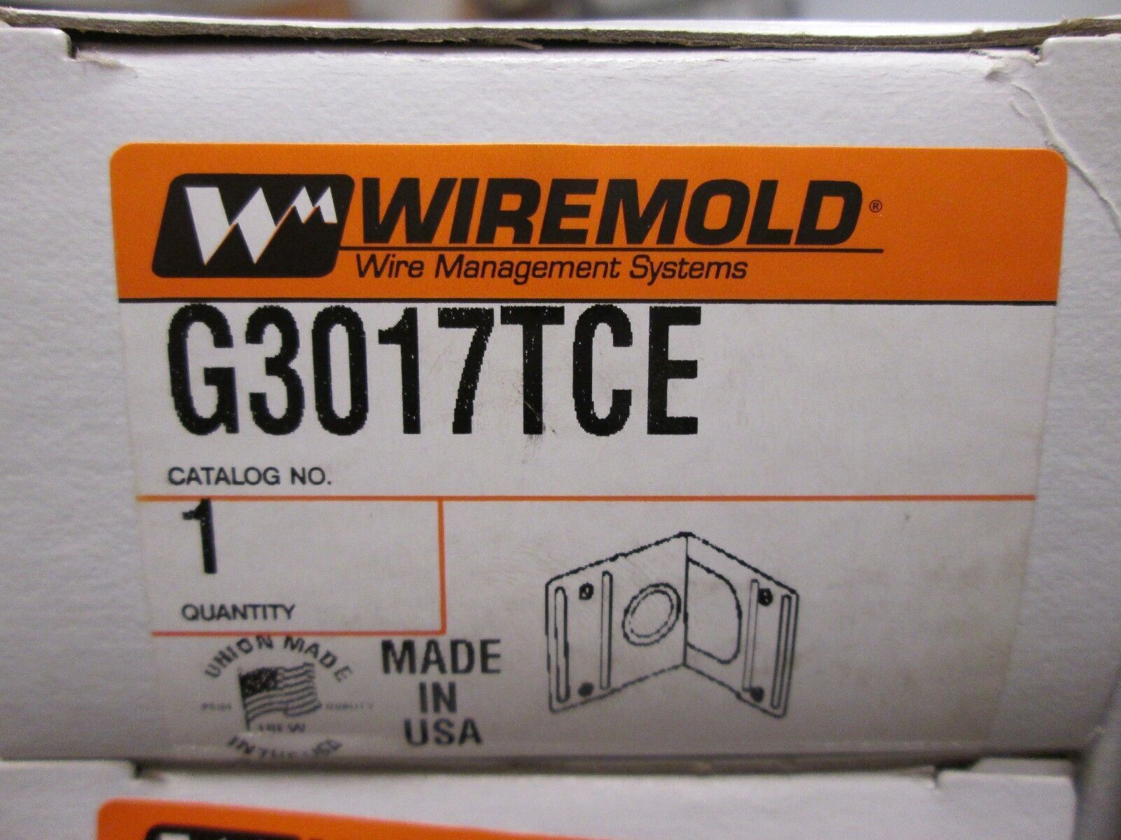 Wiremold Internal Corner Coupling G3017TCE *Lot of 7* Gray New Surplus