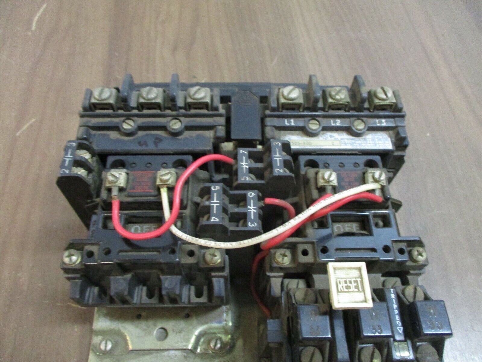 Allen-Bradley Size 0 Reversing Starter 505-AOD Ser. C 115-120V Coil 18A 600V