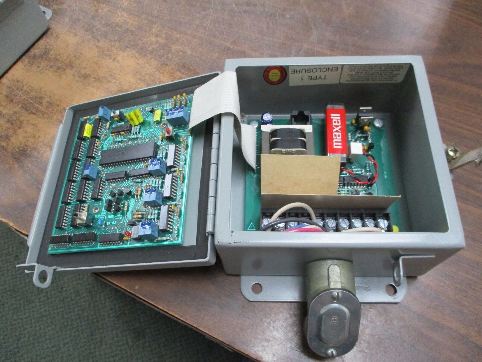 E-Mon AC KWH Meter 208400D 115/208V 50-400Hz 400A 4W Used