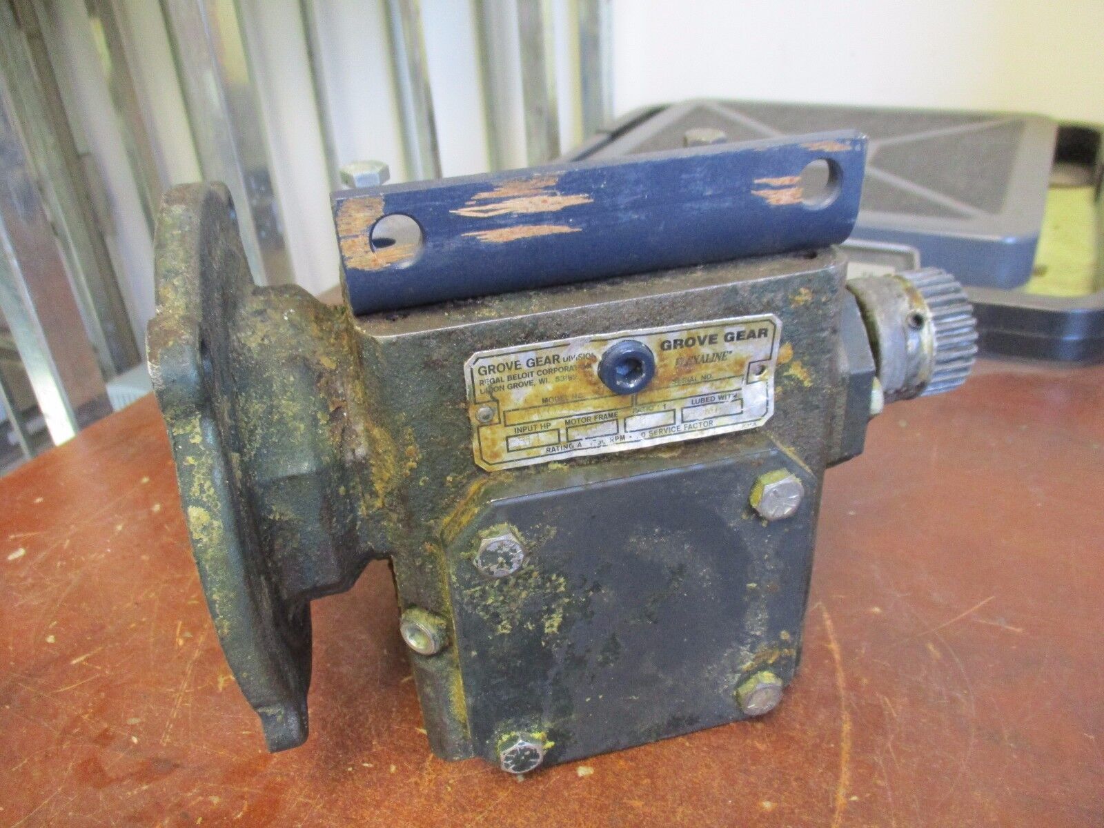 Grove Gear Flexaline Reducer VHMQ218-3A 0.814HP In Ratio 20:1 Used