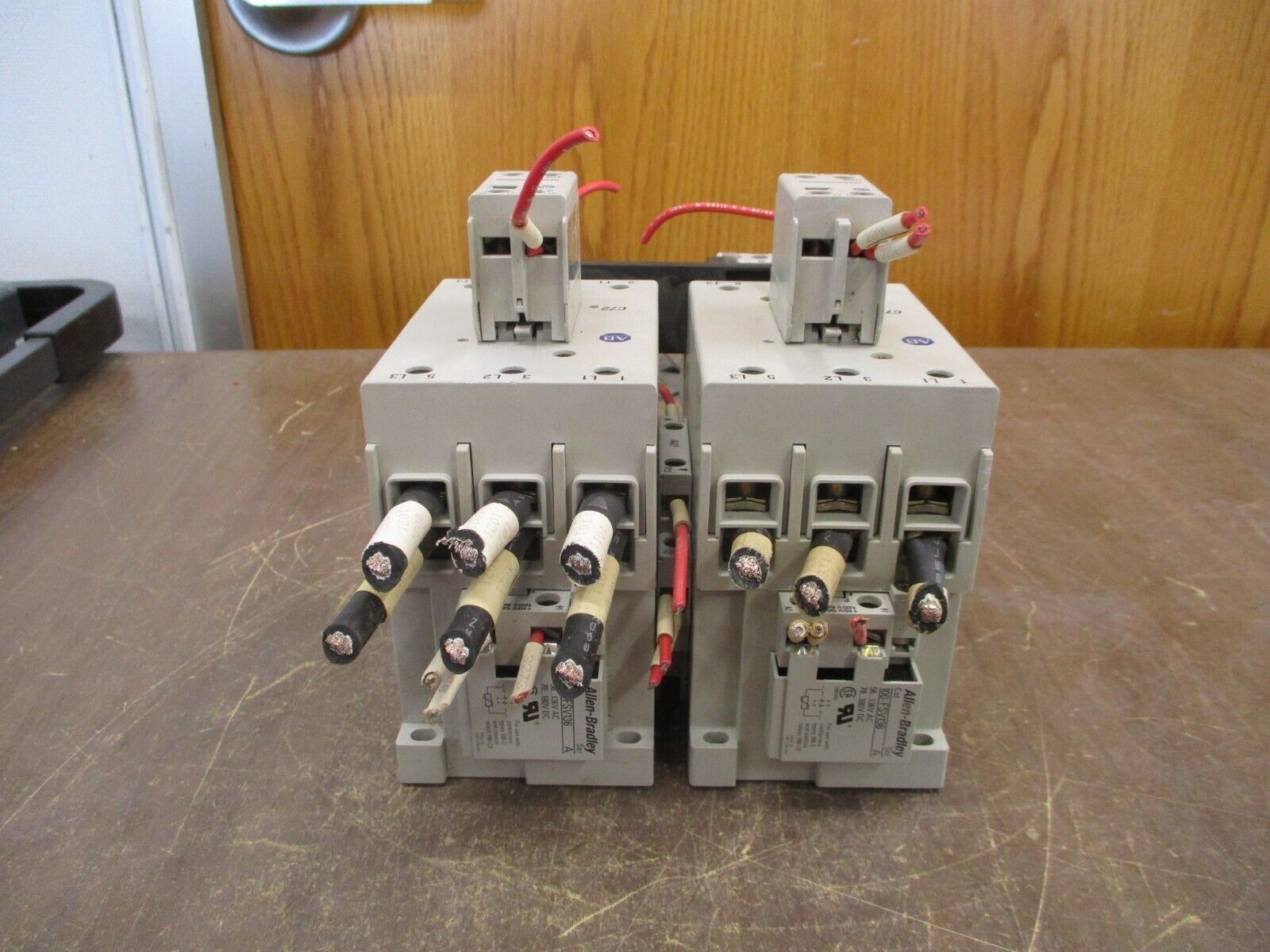 Allen-Bradley Reversing Starter 100-C72*00 / 193-EA2KE 120V Coil Trip: 26-85A