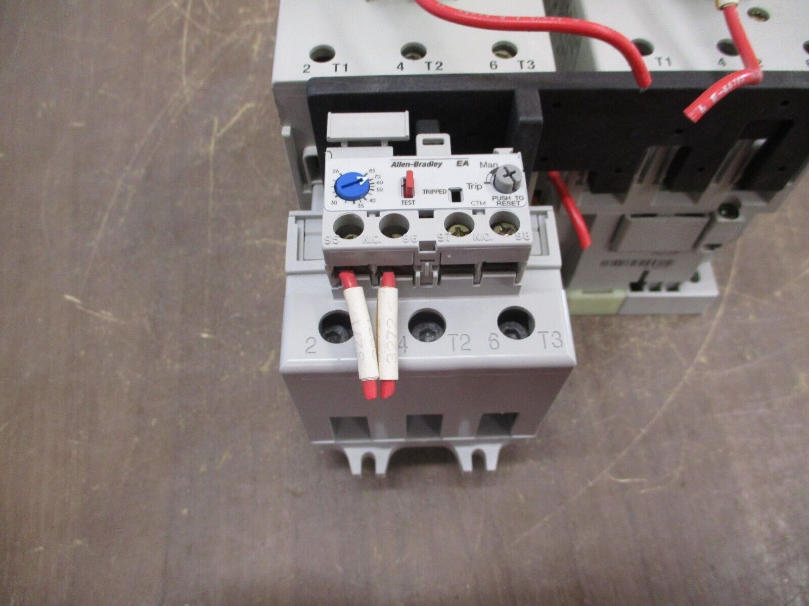 Allen-Bradley Reversing Starter 100-C72*00 / 193-EA2KE 120V Coil Trip: 26-85A