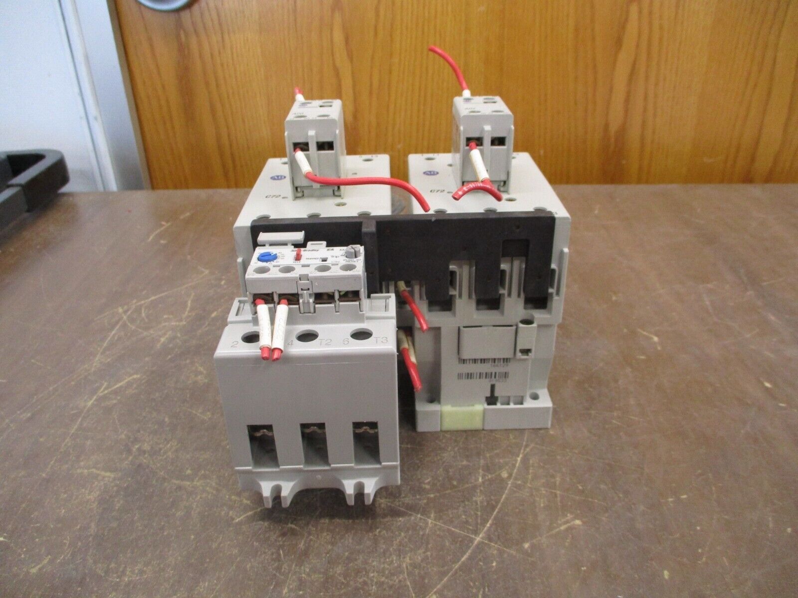 Allen-Bradley Reversing Starter 100-C72*00 / 193-EA2KE 120V Coil Trip: 26-85A