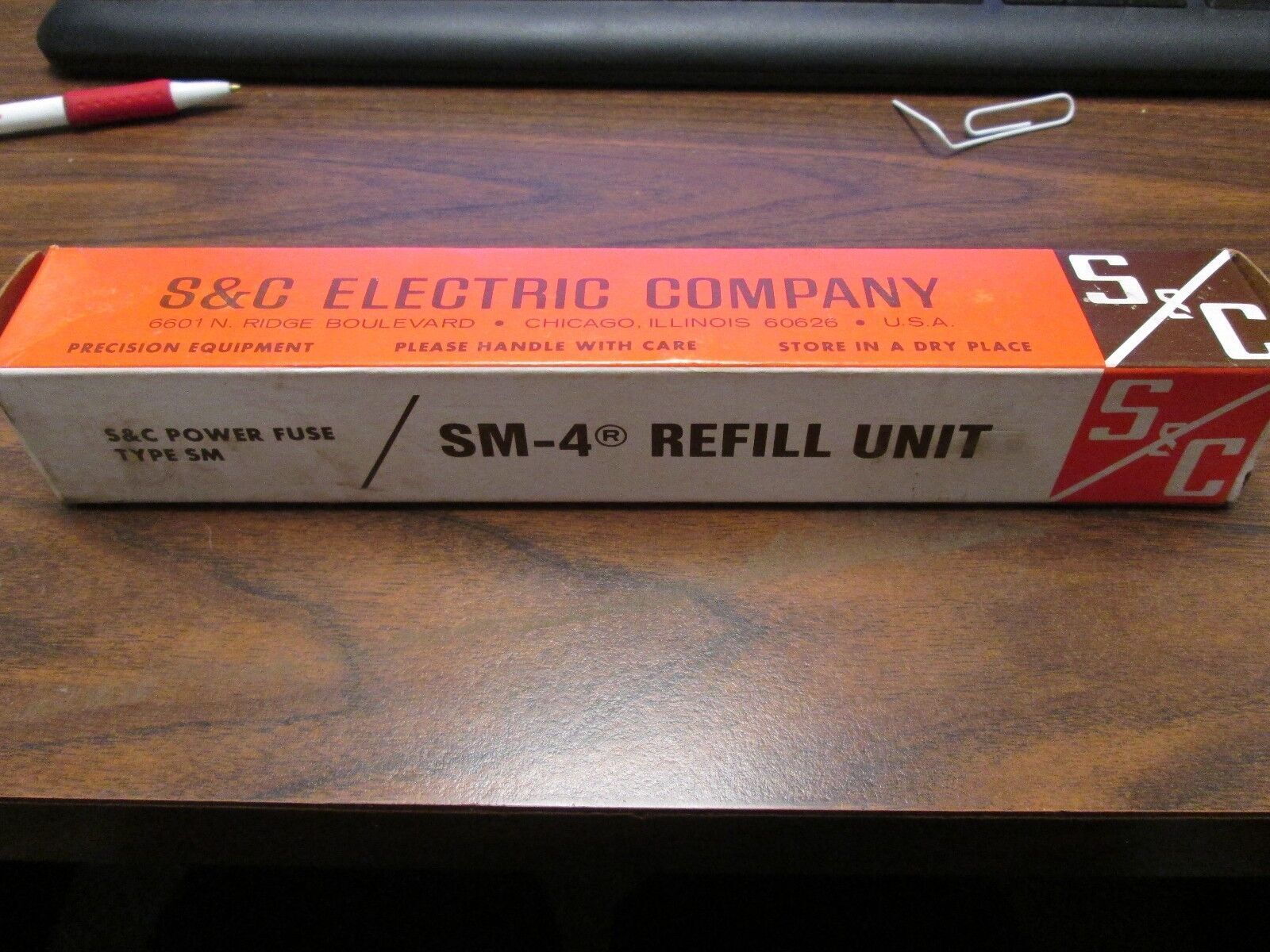 S&C SM-4 Power Fuse Refill Unit 122200R4 14.4KV 125A New Surplus
