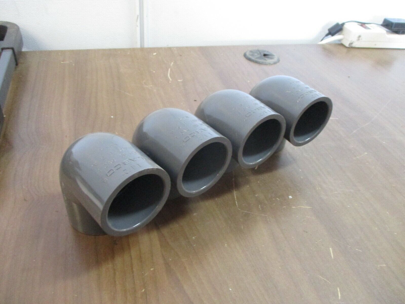 Lasco 90° Elbow Fitting D2467 Size: 1 1/2" *Lot of 4* Used