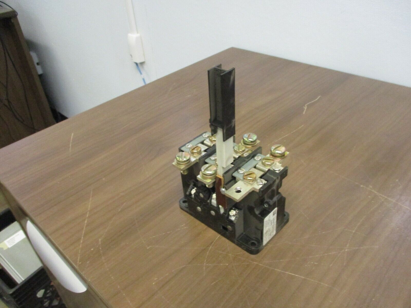 Cutler-Hammer Overload Relay AA43PB J 600V 3P *Missing (1) Screw* Used