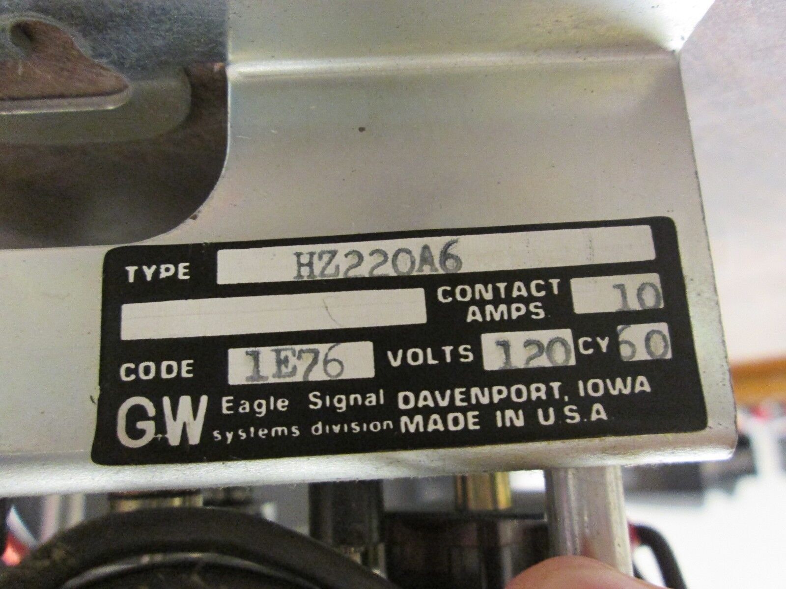 Eagle Signal Counter HZ220A6 10A 120V 60Hz Used