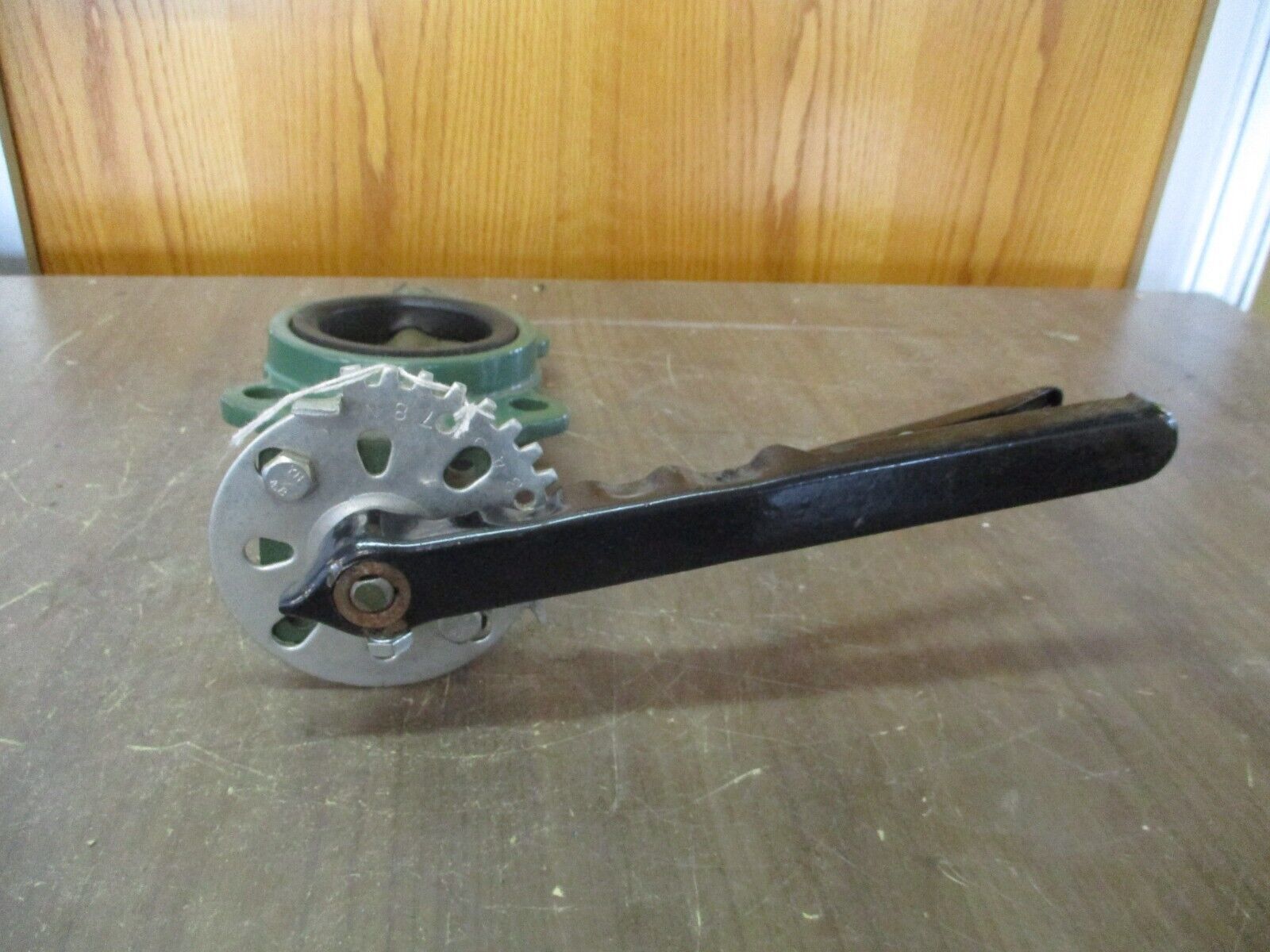Center Line Butterfly Valve Series 200 Size: 3" 200 PSI Body: D.I. Disc: AL BRZ