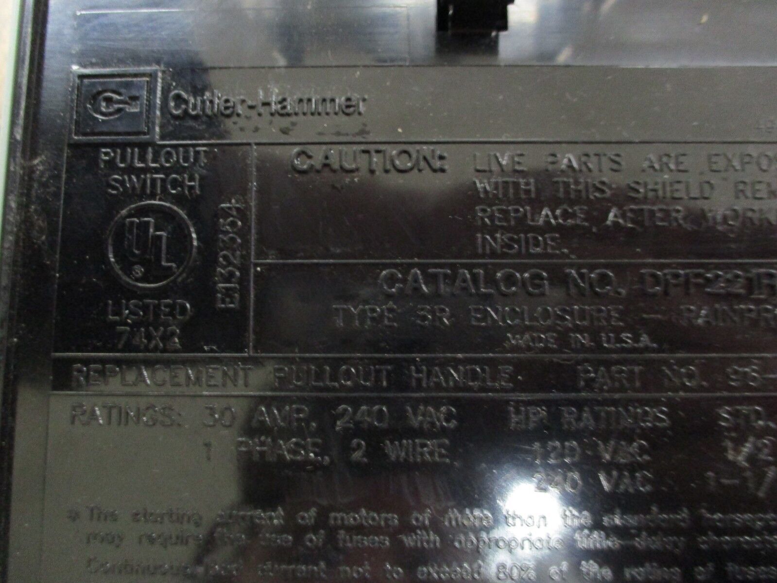 Cutler-Hammer 3R Pullout Switch DPF221R 30A 240VAC 1Ph 2W Used