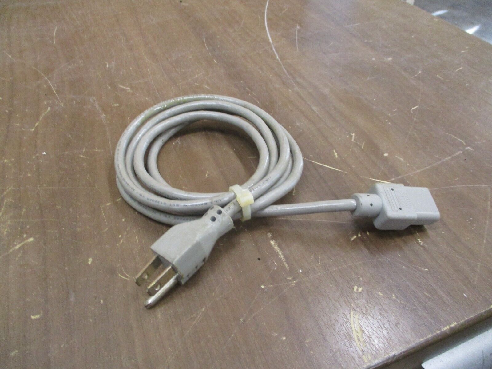 Barnant Scanning Thermocouple Thermometer 692-8010 Used