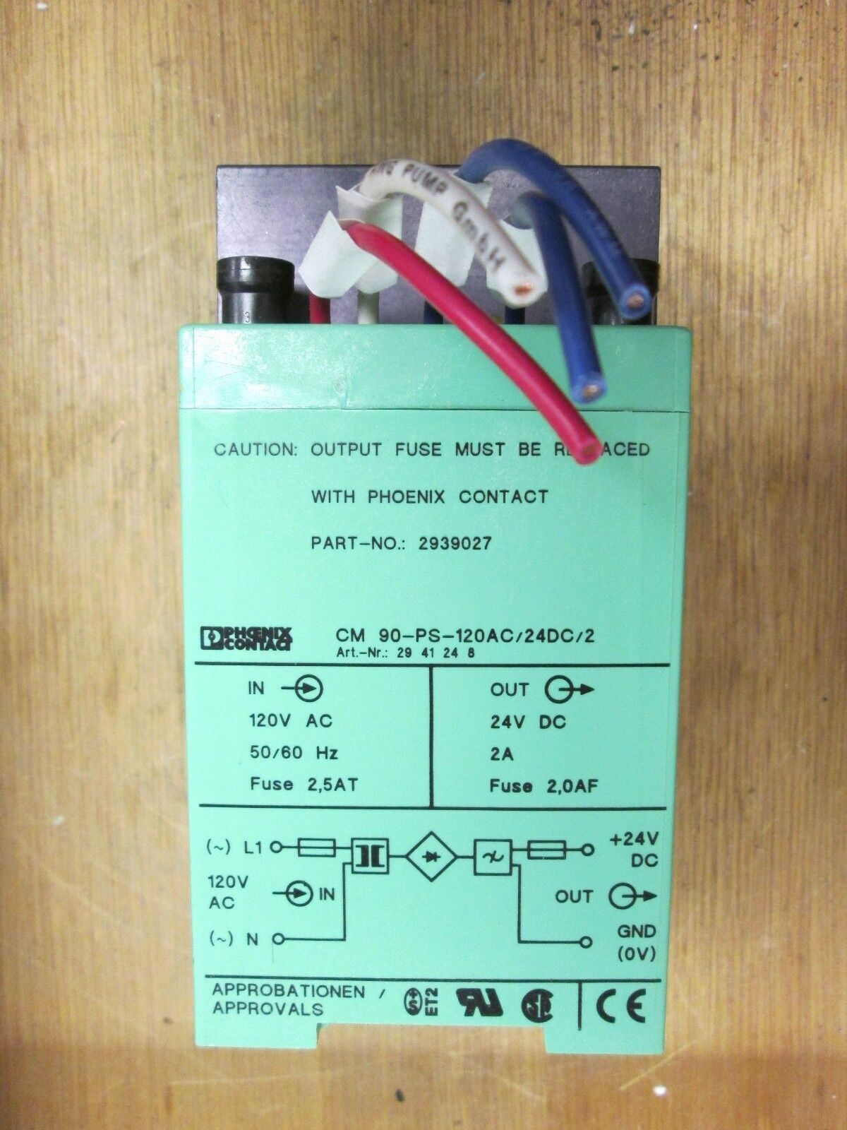 Phoenix Contact Power Supply 2939027 Input: 120VAC Output: 24VDC 2A Used