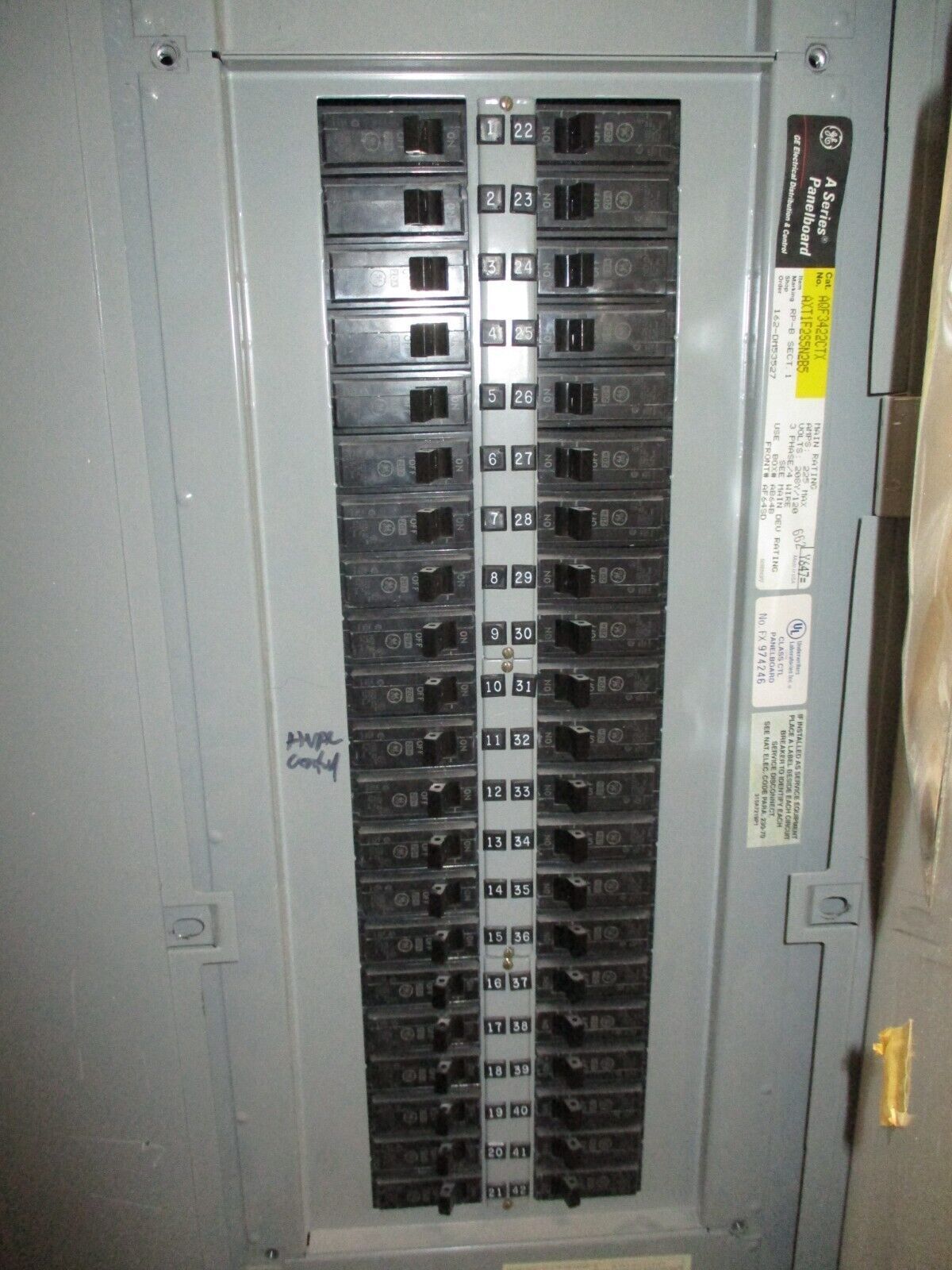 GE Main Breaker Circuit Breaker Panel AQF3422CTX 225A Max, 150A Main 208/120V 4W