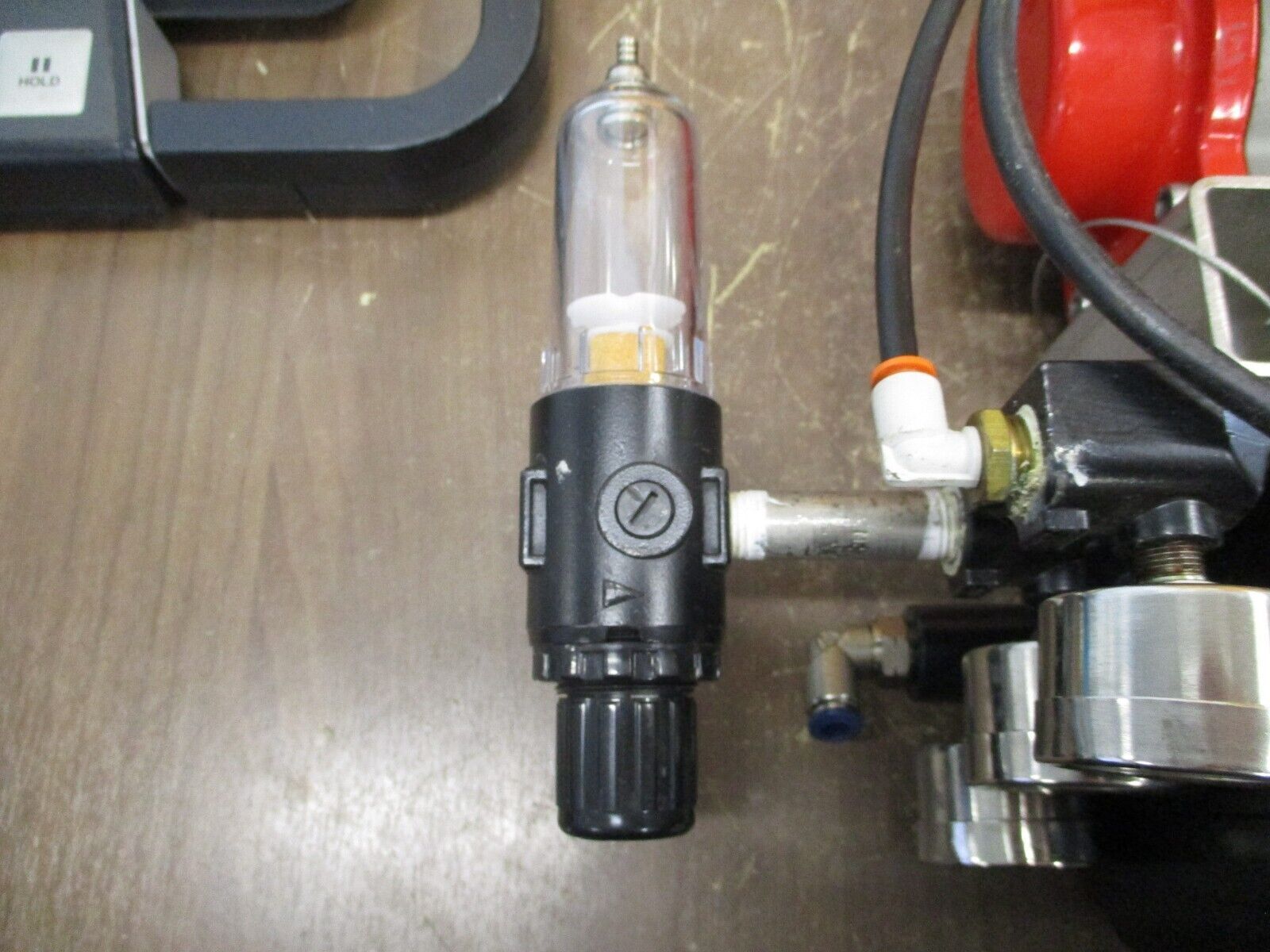 Triac Pneumatic Actuated Valve w/ Positioner FVD9C3S1002R3SPX6 Size: 1" Used