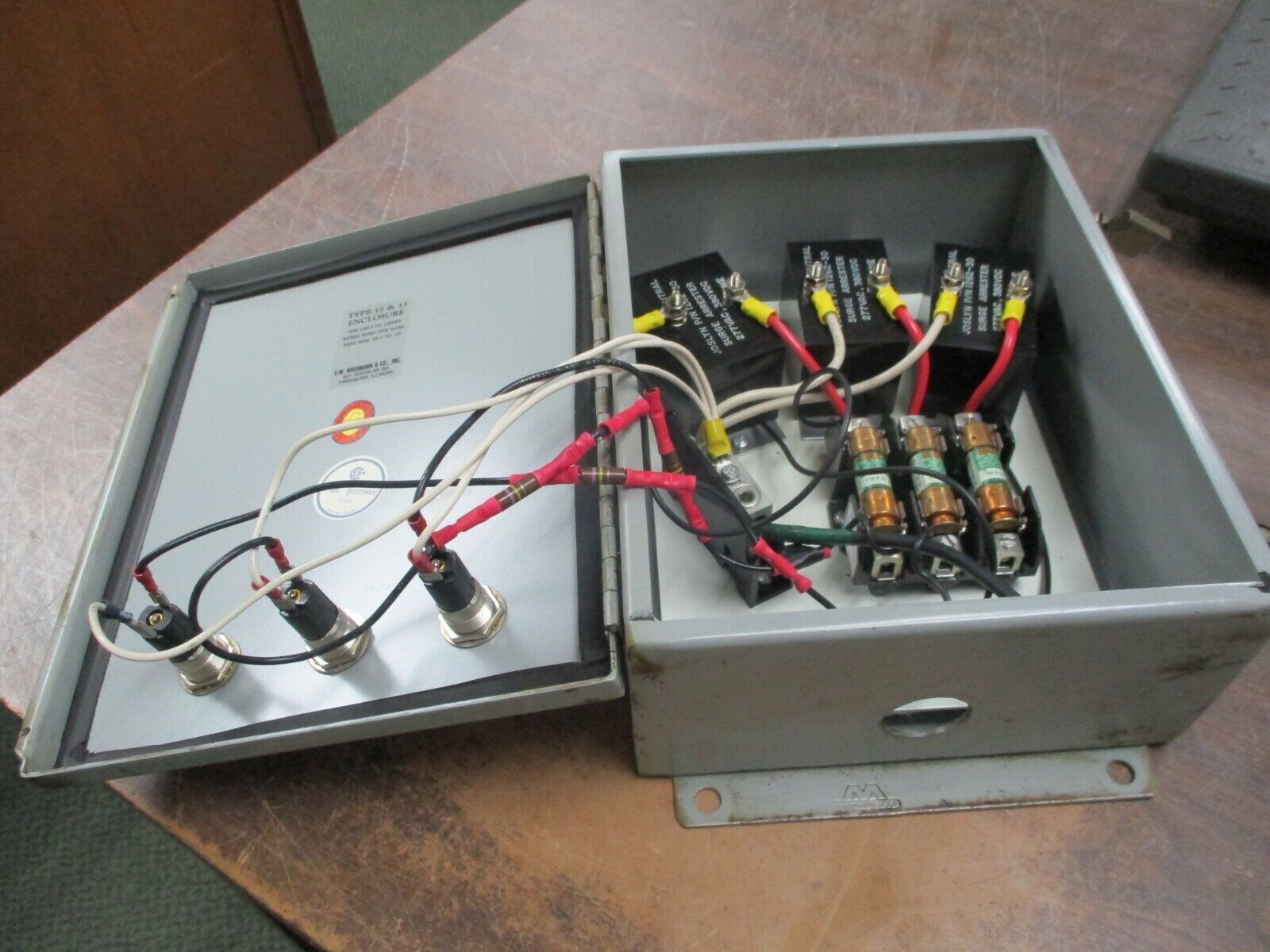 Power C/I Surge Suppressor 277Y/480V 50/60Hz 3Ph 4W Used