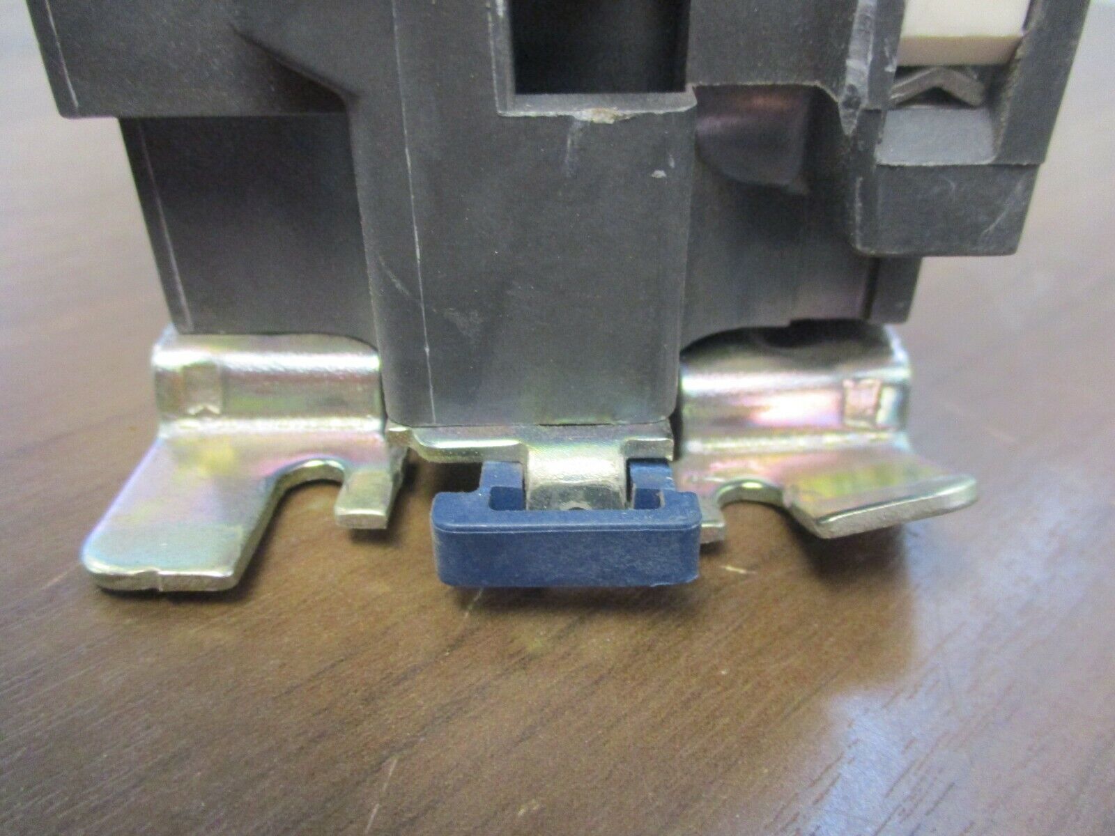 Telemecanique Contactor LC1 D8011 120V Coil 110A Used