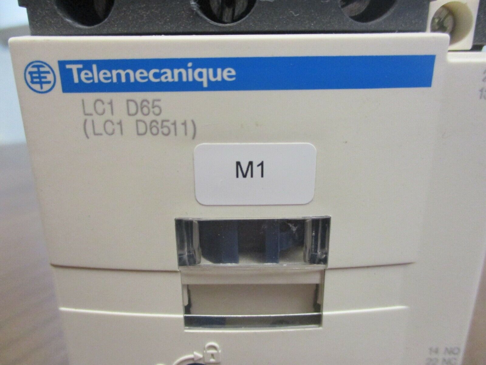 Telemecanique Contactor LC1 D6511 120V Coil 800A Used