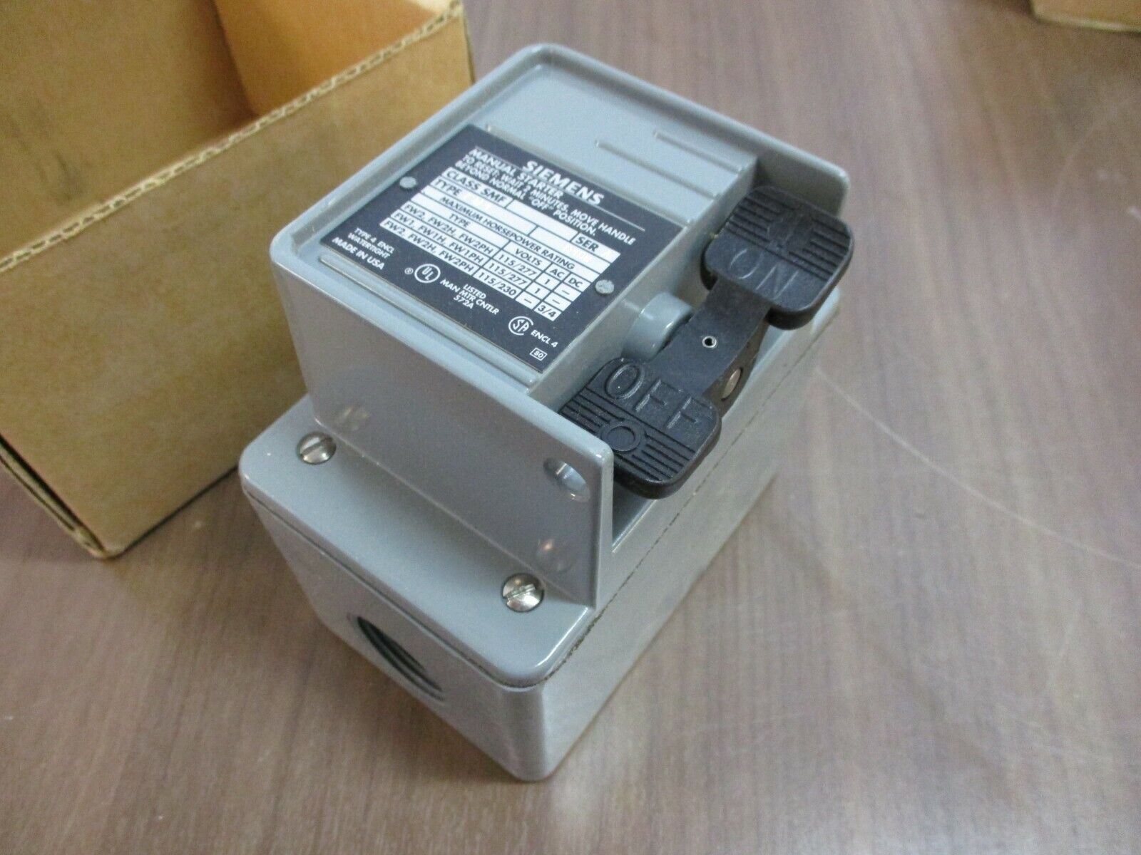 Siemens, Manual Starter, Part#: SMFFW1 230/277VDC 0.75/1HP New Surplus