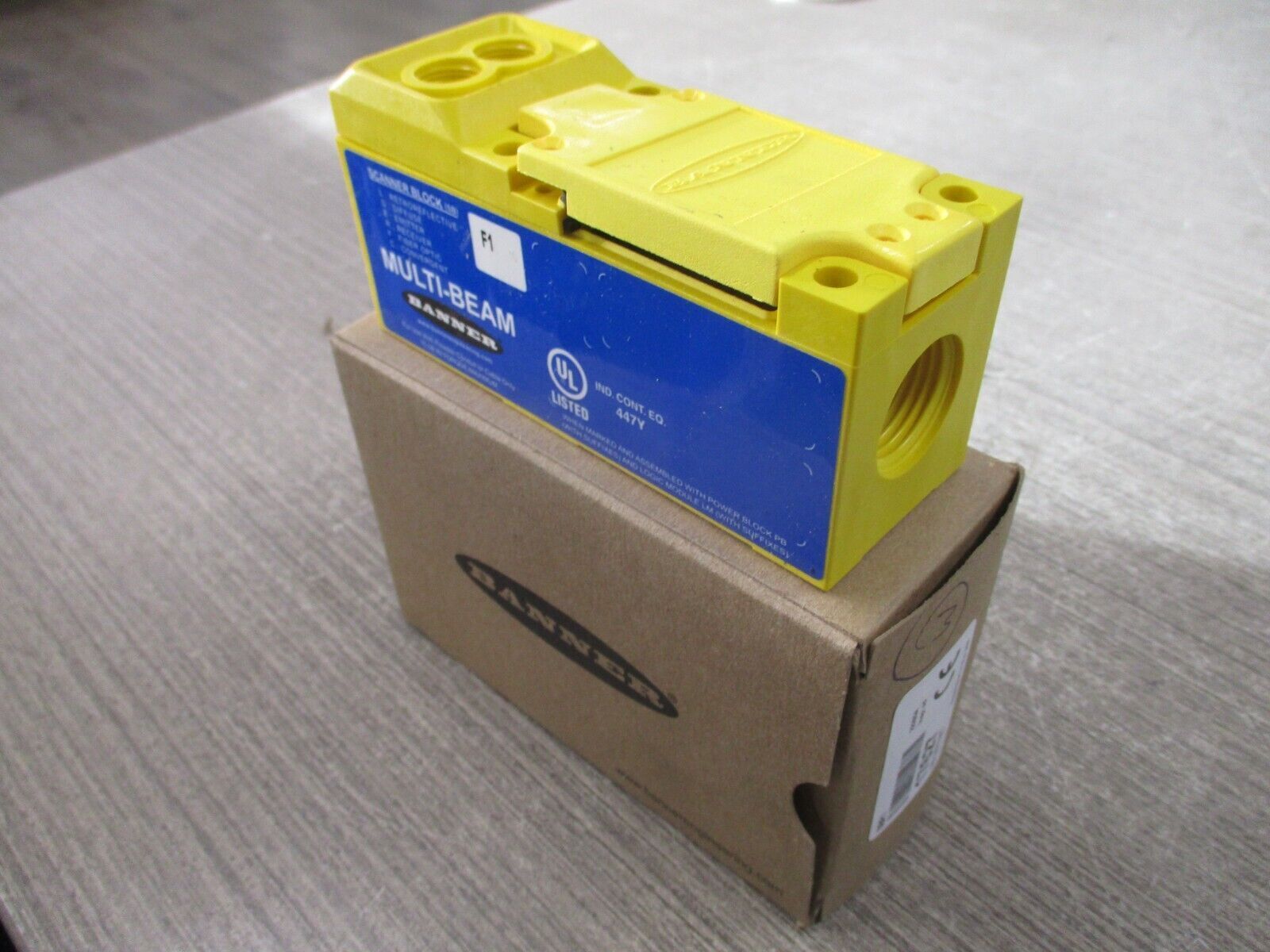 Banner Multi-Bean Scanner Block Sensor SBF1 New Surplus