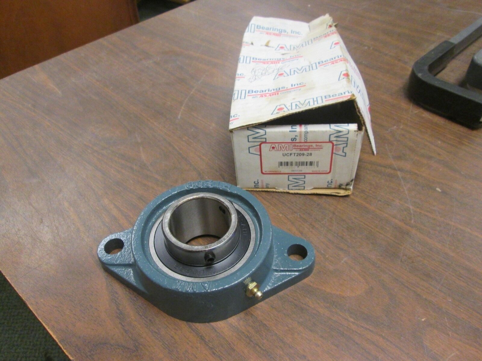 AMI Flange Bearing UCFT209-28 Size: 1-3/4" New Surplus