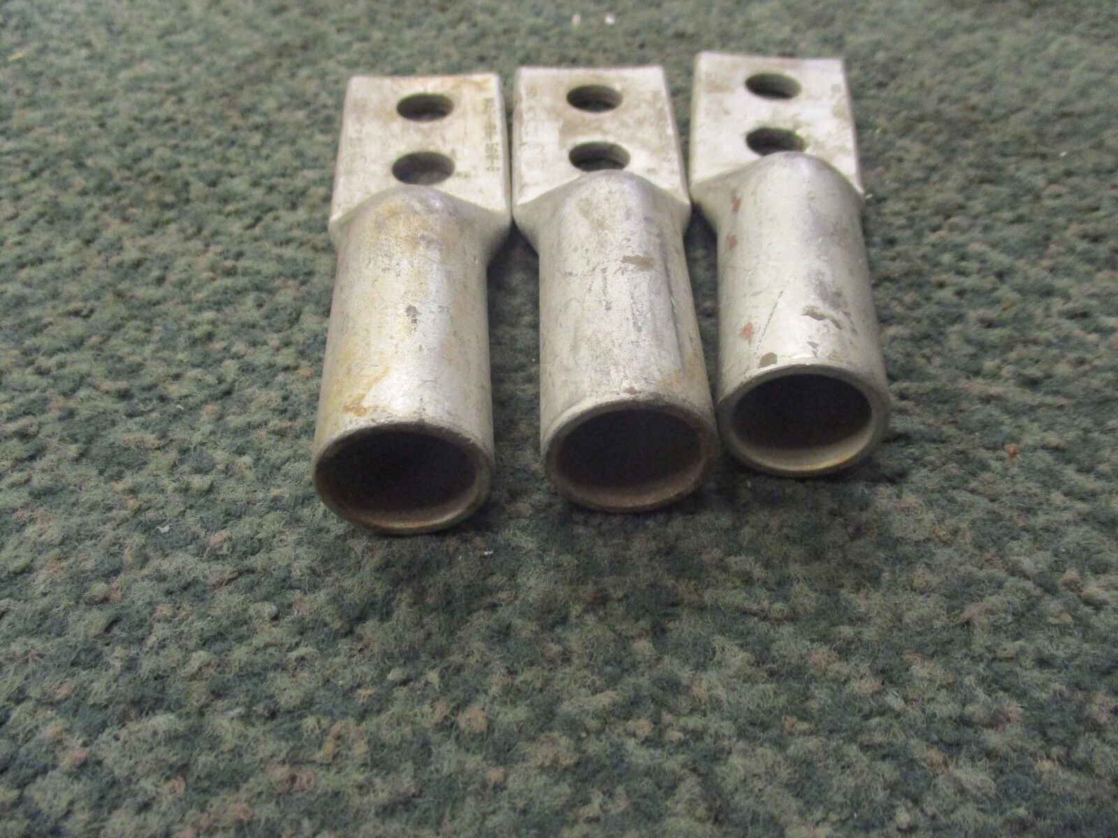 MAC Crimp Lug MRB-500-8 500 MCM CU "Lot of 3" New Surplus
