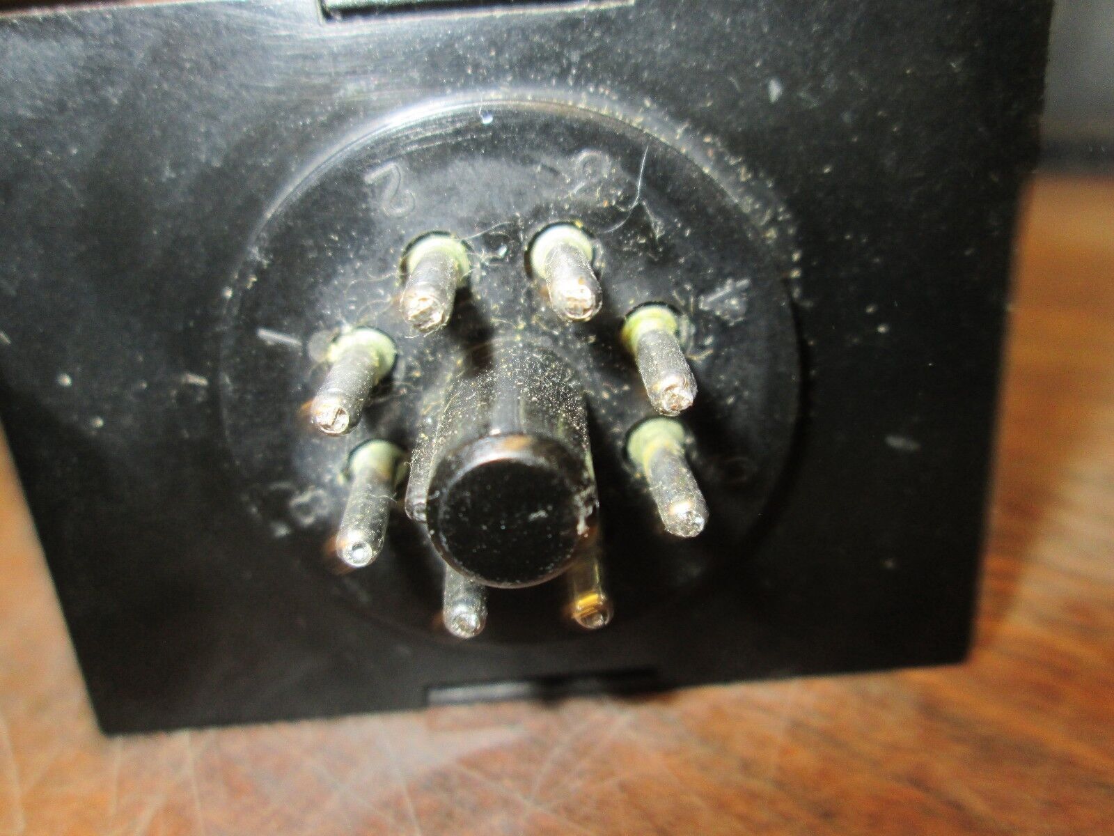 SSAC Time Delay Relay TRB120A2X240 Range: 0.1-4 min Used