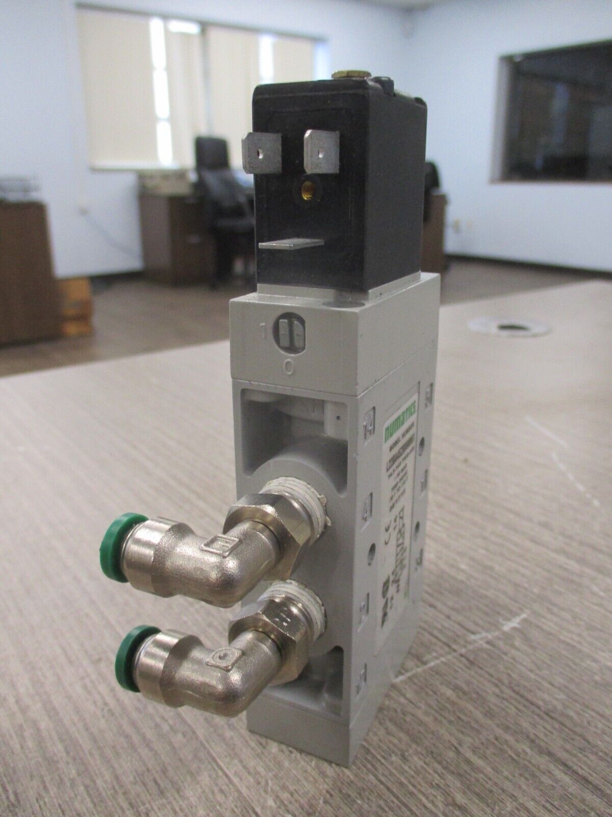 Numatics Solenoid Pilot Valve L22BA452B000061 14.5-145 PSIG Air -10-115F Used