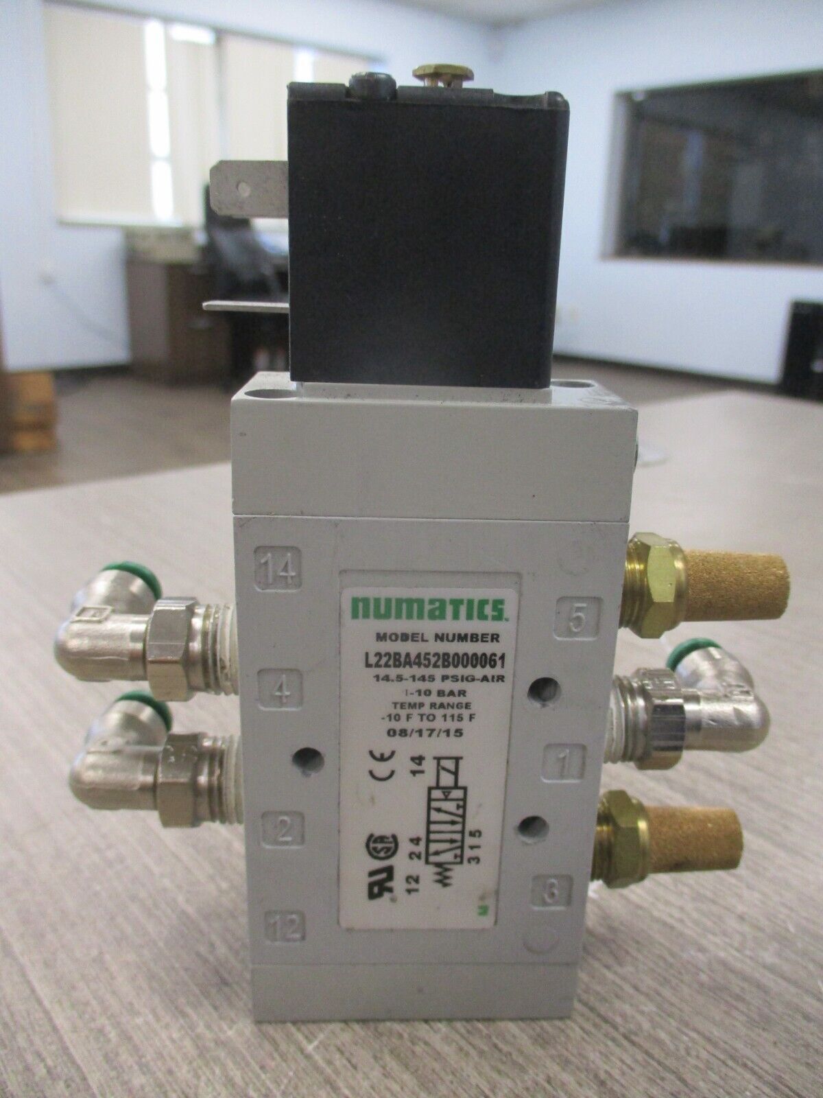Numatics Solenoid Pilot Valve L22BA452B000061 14.5-145 PSIG Air -10-115F Used