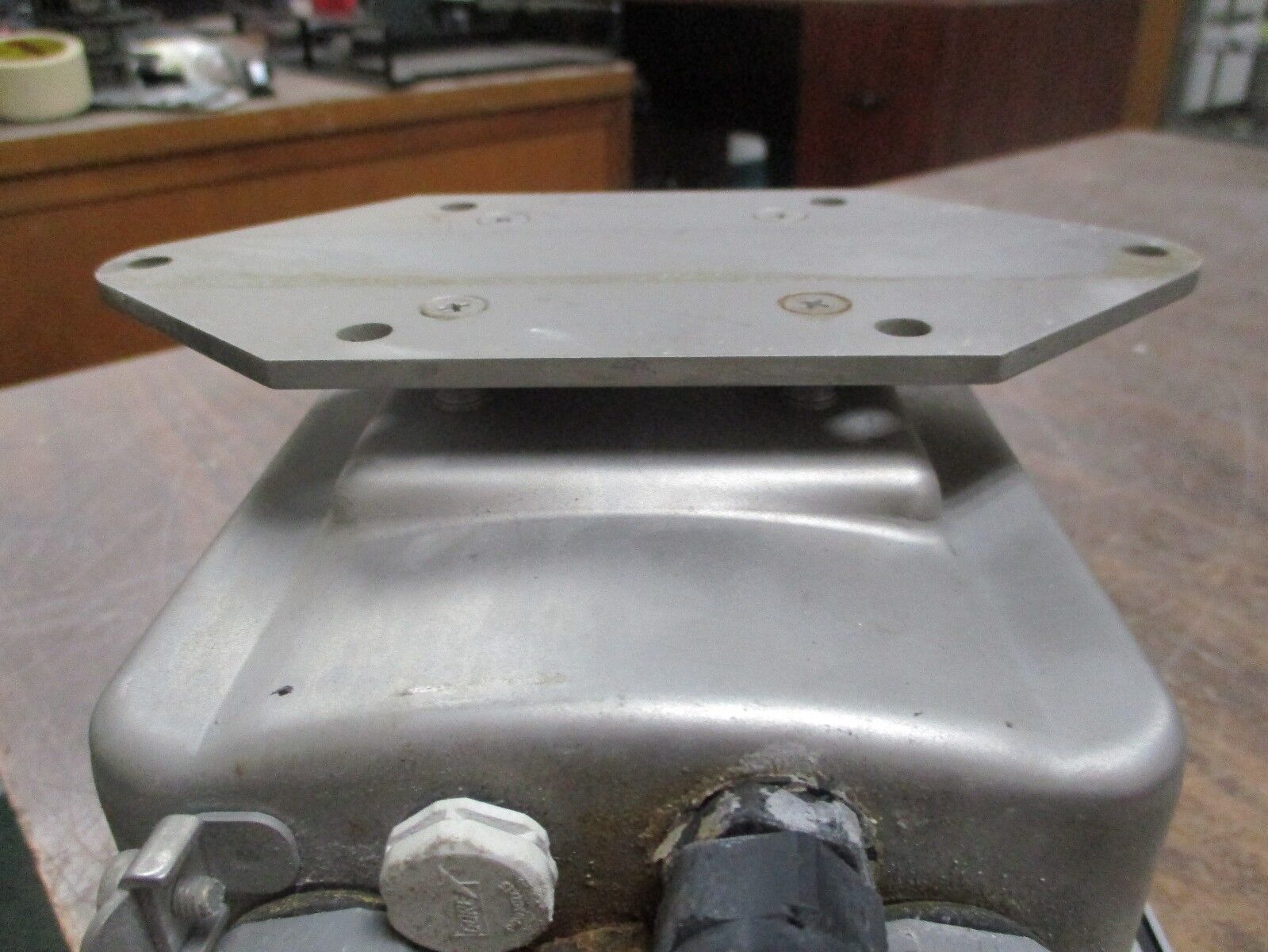 Endress+Hauser Smartec-S Conductivity Transmitter CLD132-WCS111AA1 115V 7.5VA