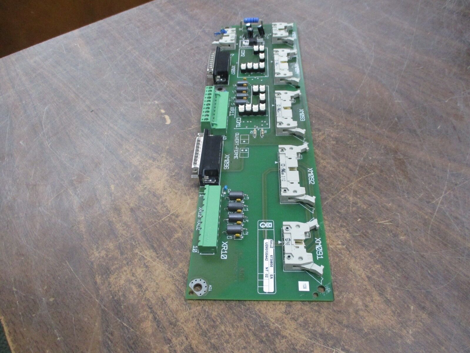 Merlin Gerin RAUZ PCB 6739856 6739855XD-2EA Used