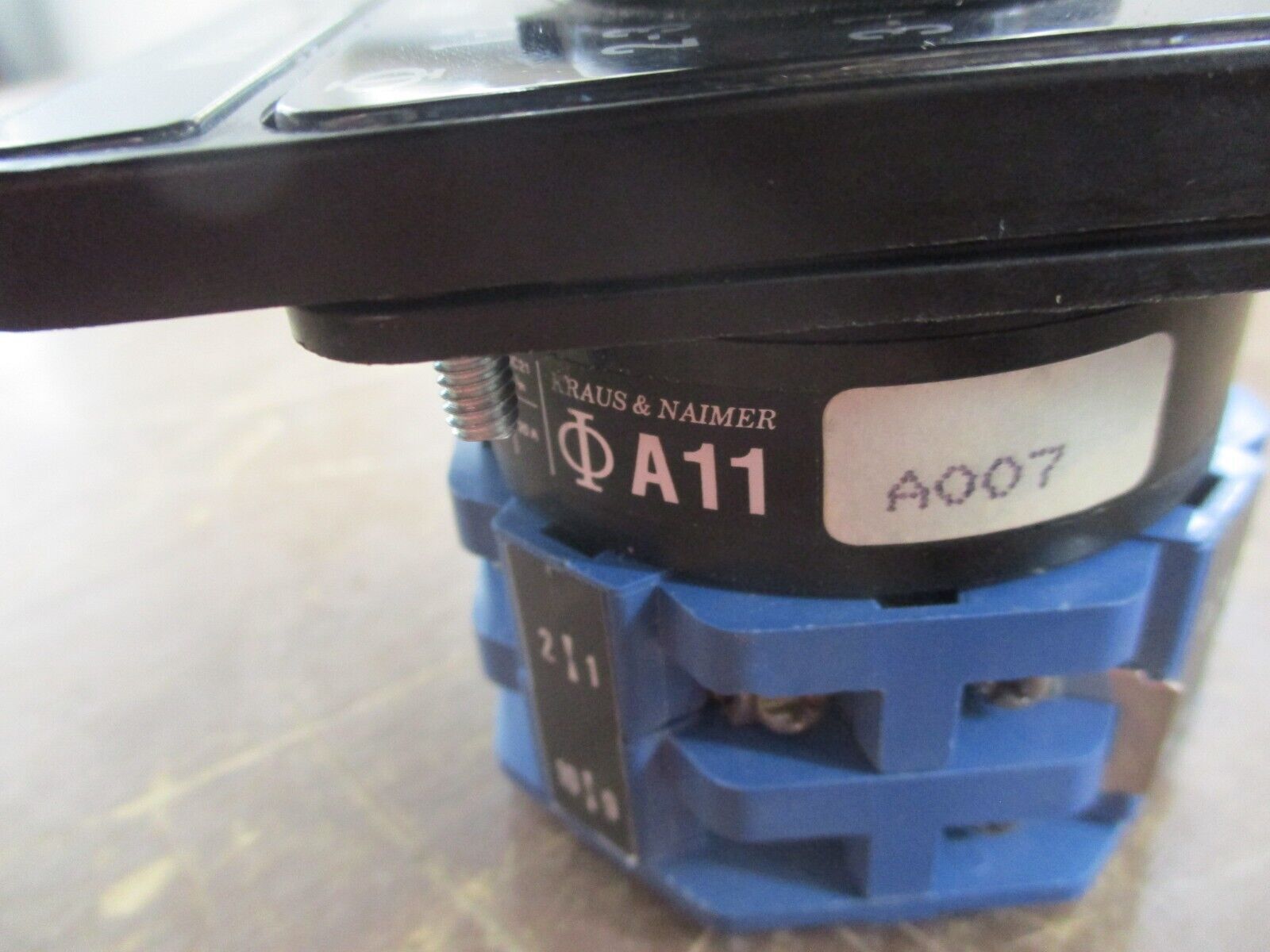 Kraus & Naimer A11 Voltmeter Rotary Switch A007 10A 600V Used
