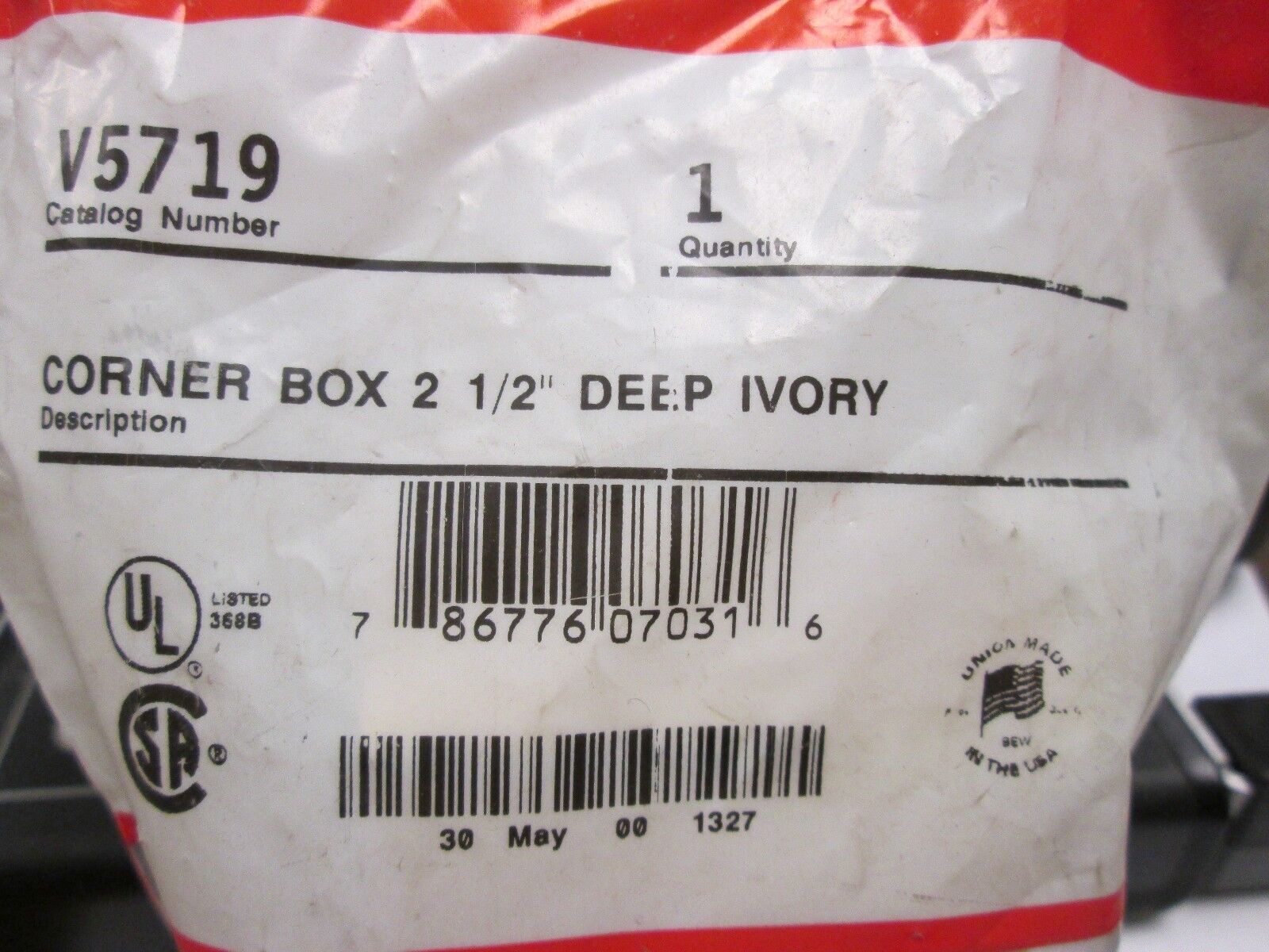 Wiremold Corner Box V5719 Size 2-1/2" *Lot of 7* New Surplus