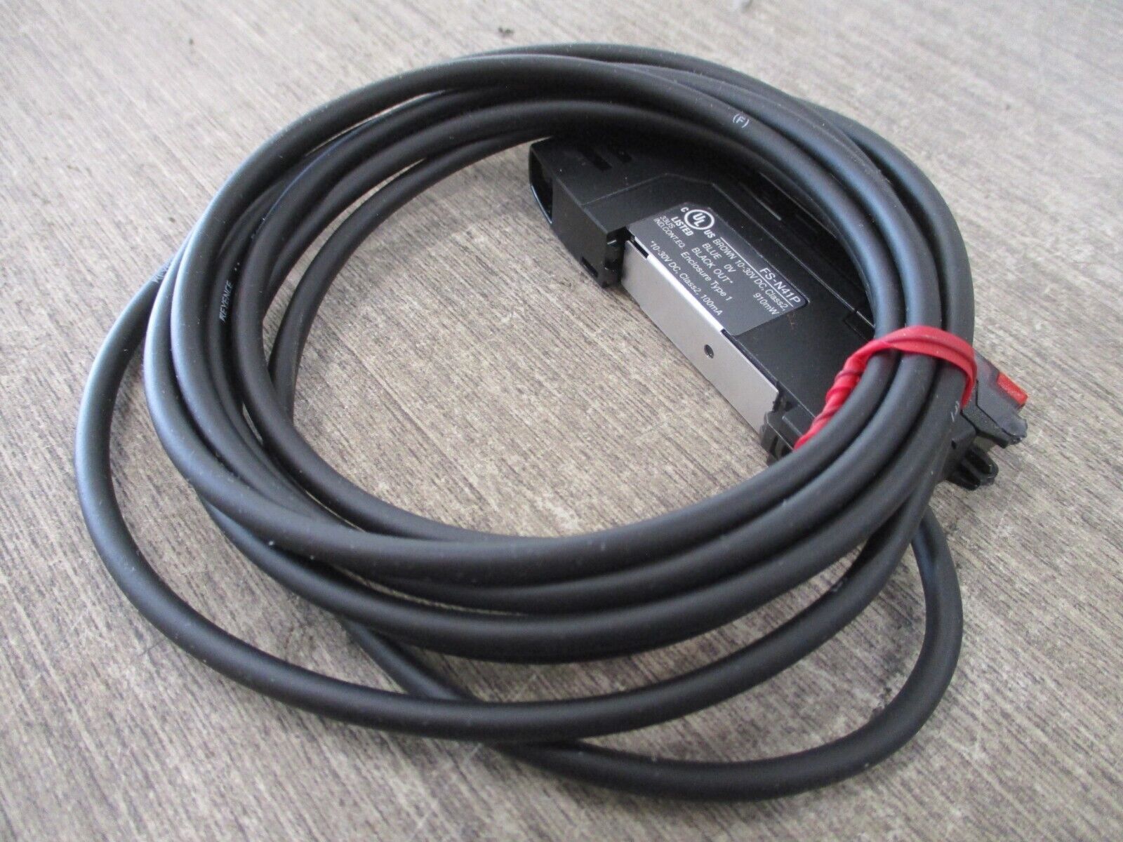 Keyence Amplifier Unit FS-N41P New Surplus