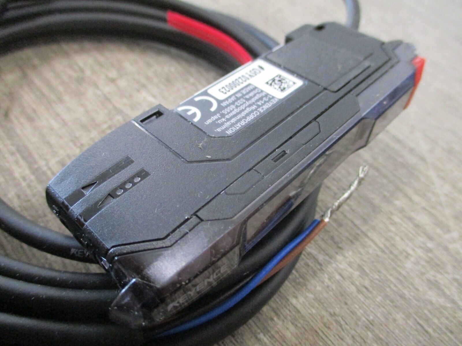 Keyence Amplifier Unit FS-N41P New Surplus