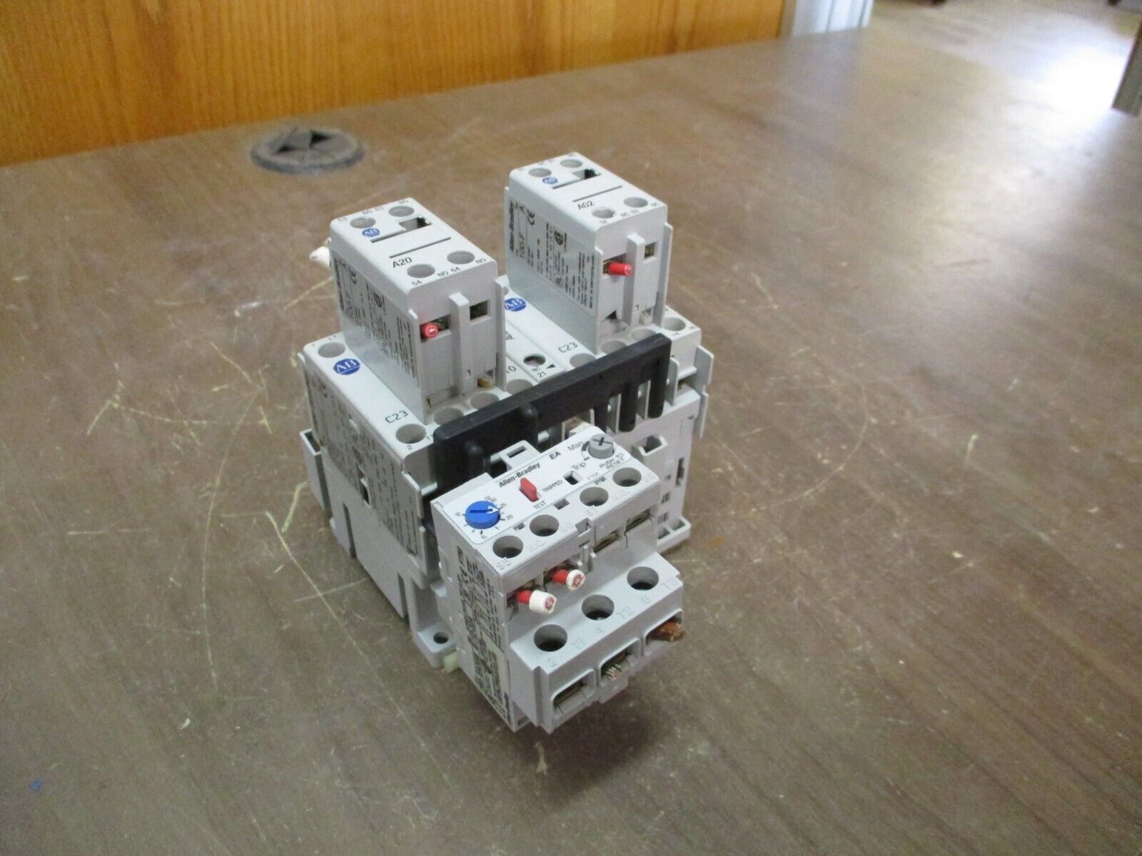 Allen-Bradley Reversing Starter 100-C23*10 / 193-EA2GB 120V Coil Trip: 12-32A