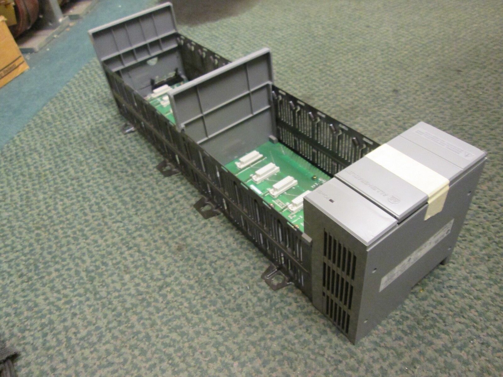 Allen-Bradley SLC500 PLC Rack w/ Power Supply 1746-A13 / 1746-P1 13-Slot Used