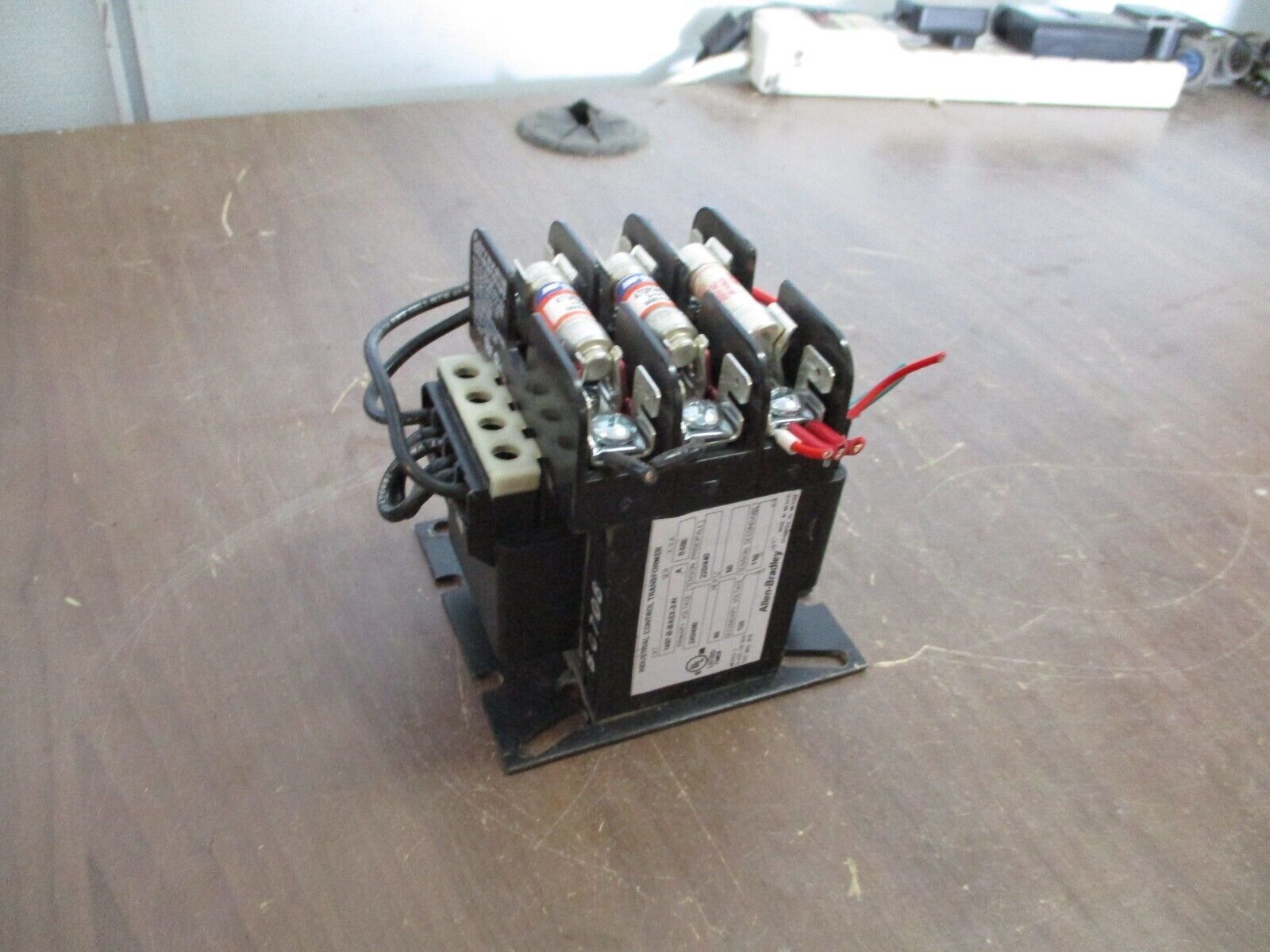 Allen-Bradley Control Transformer 1497-B-BASX-3-N Ser. A 0.080kVA Pri: 240/480V