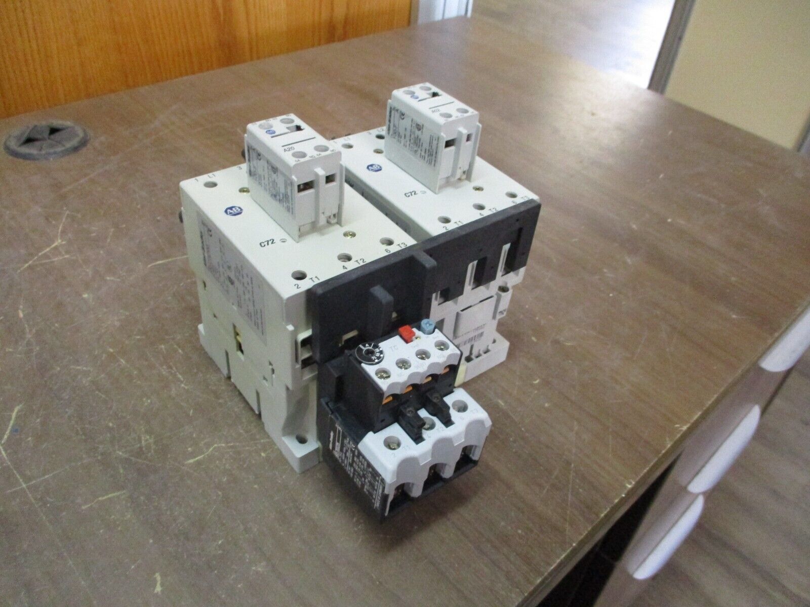 Allen-Bradley Reversing Starter 100-C72*00 / 193-TCC75 120V Coil Trip: 60-75A