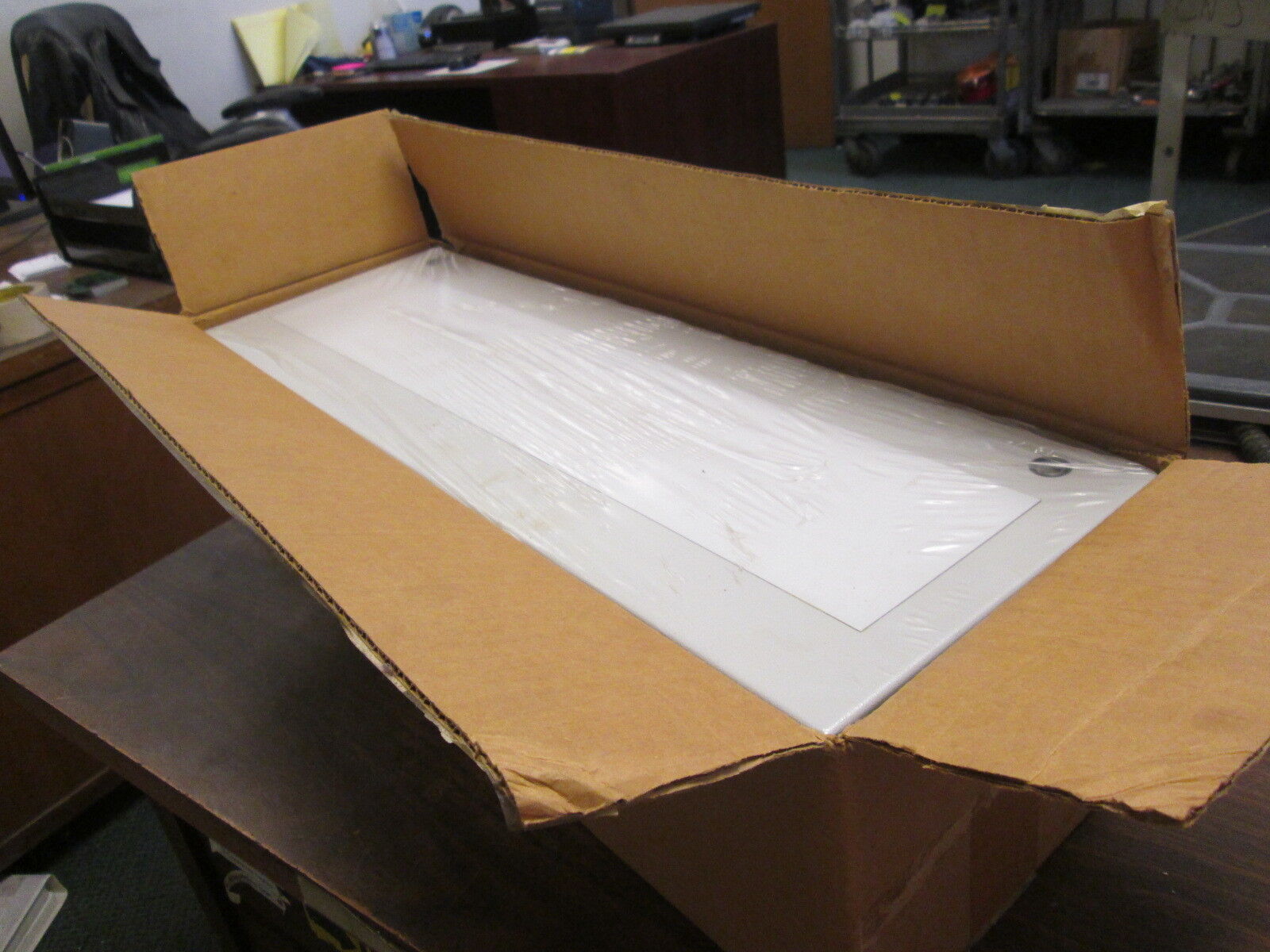 Hoffman Hinged Window Cover Enclosure LWC206015 Size: 200x600x150mm New Surplus