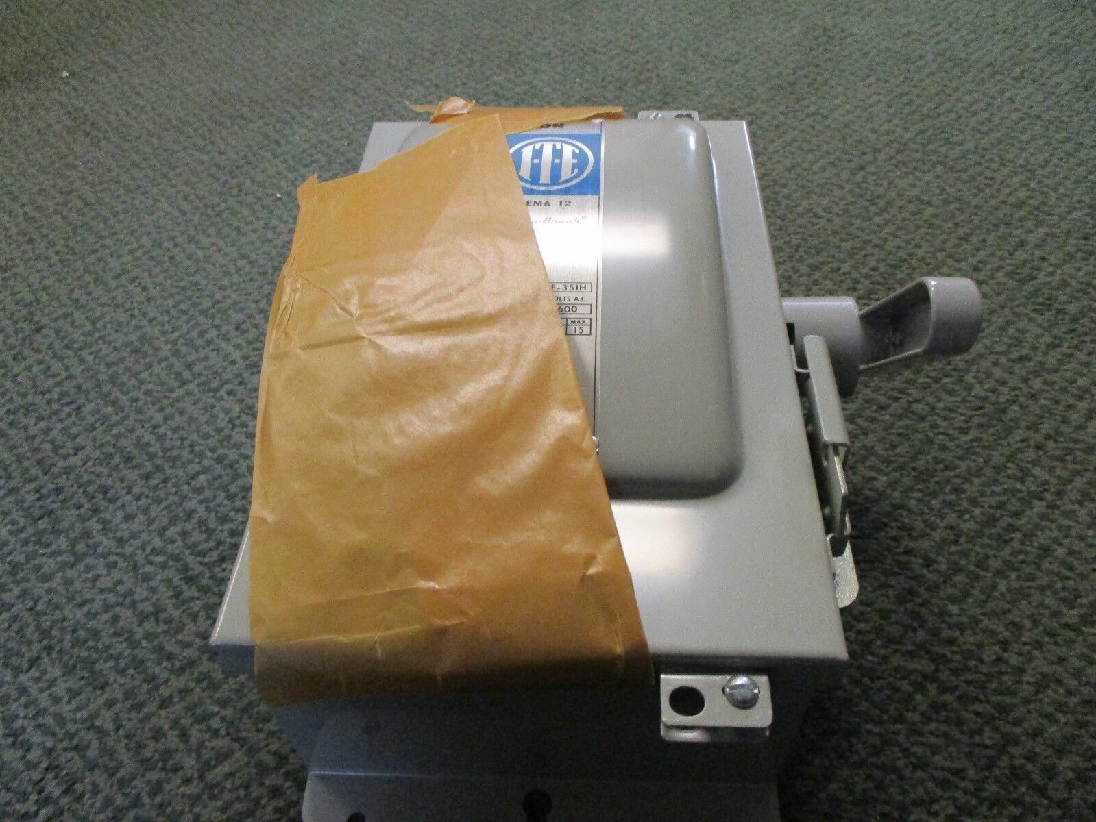 ITE Fusible Type 12 Safety Switch/ Disconnect F-351H 30A 600V 3P New Surplus