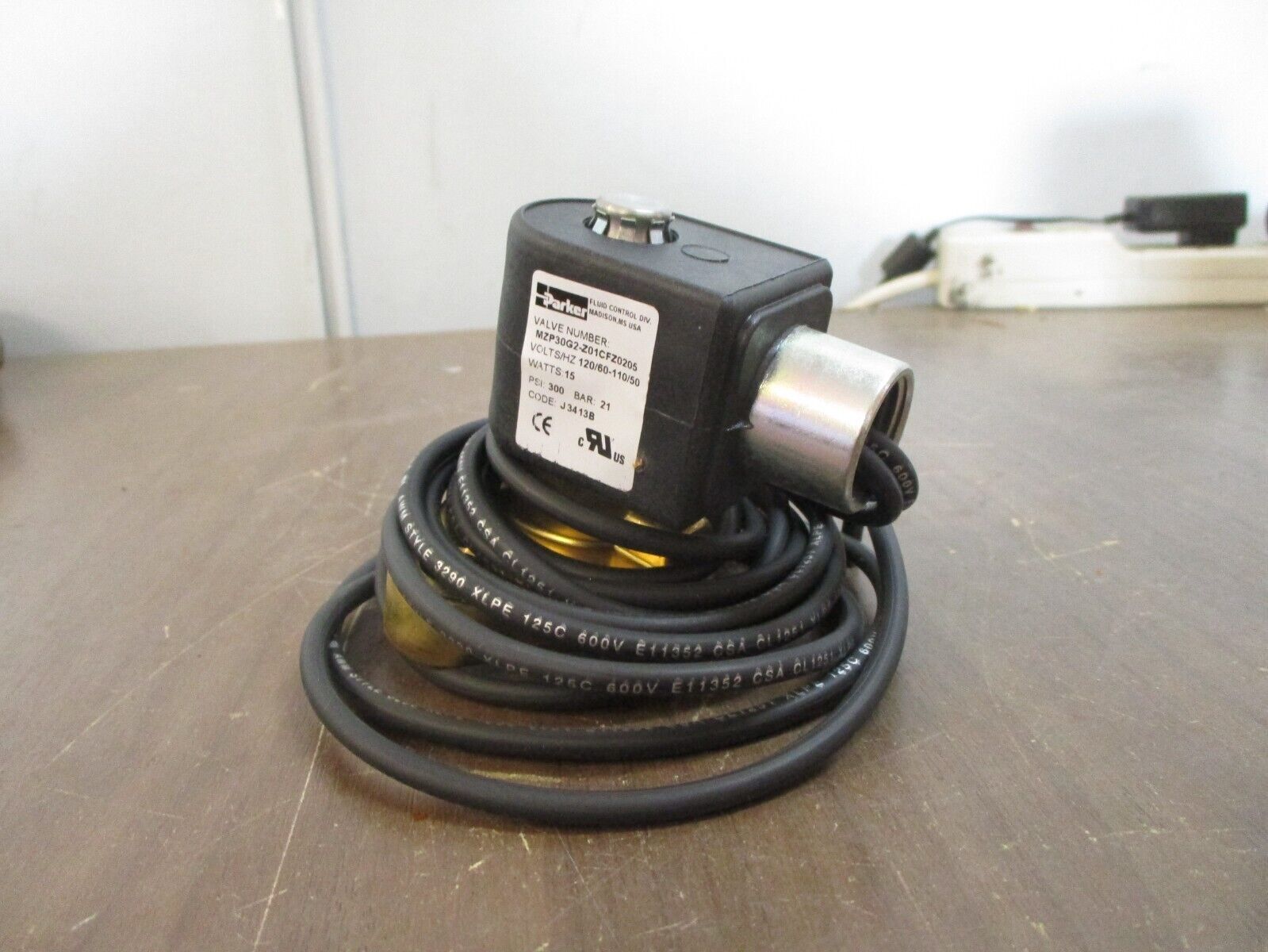 Parker Unloader Valve Coil & Gasket MZP30G2-Z01CFZ0205 120V New Surplus