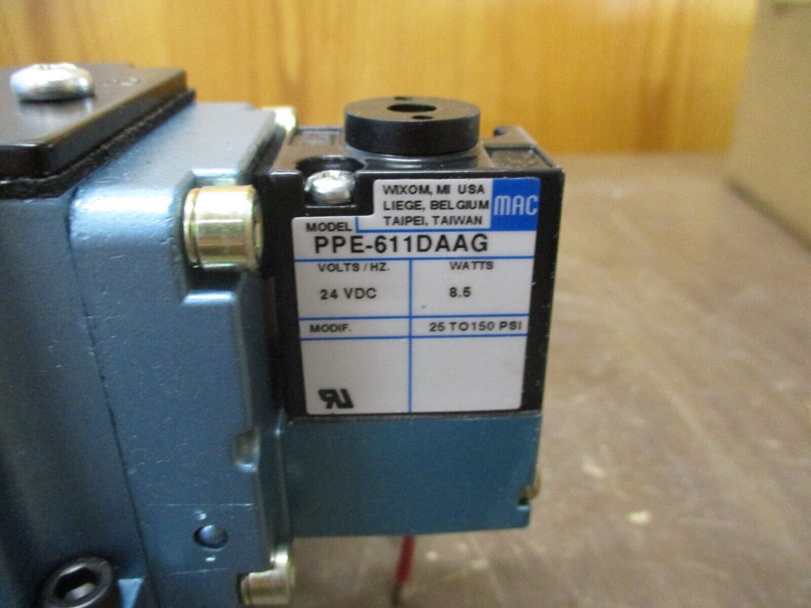 MAC Solenoid Valve 6523B-000-PP-611DA VAC-150PSI New Surplus