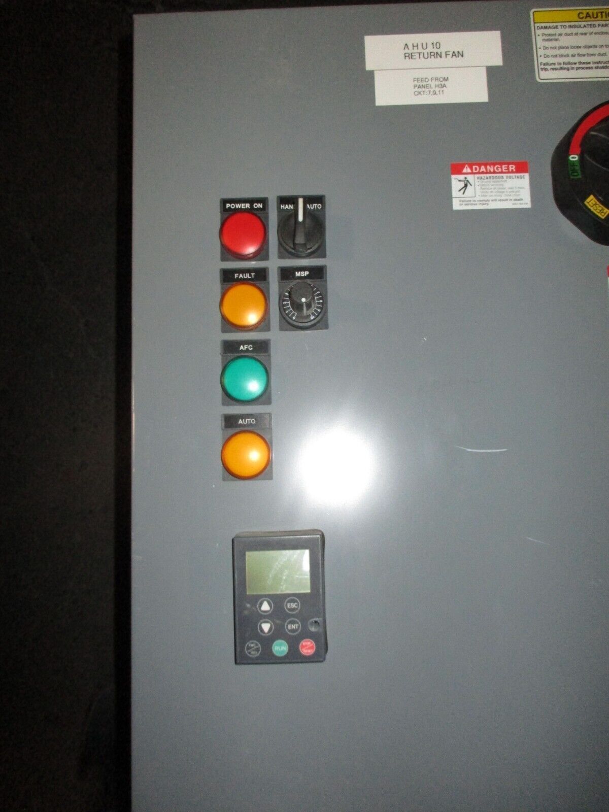 Square D EconoFlex Altivar AC Drive w/ Bypass 8839 58EGG4VY Ser. A 7.5HP 3Ph