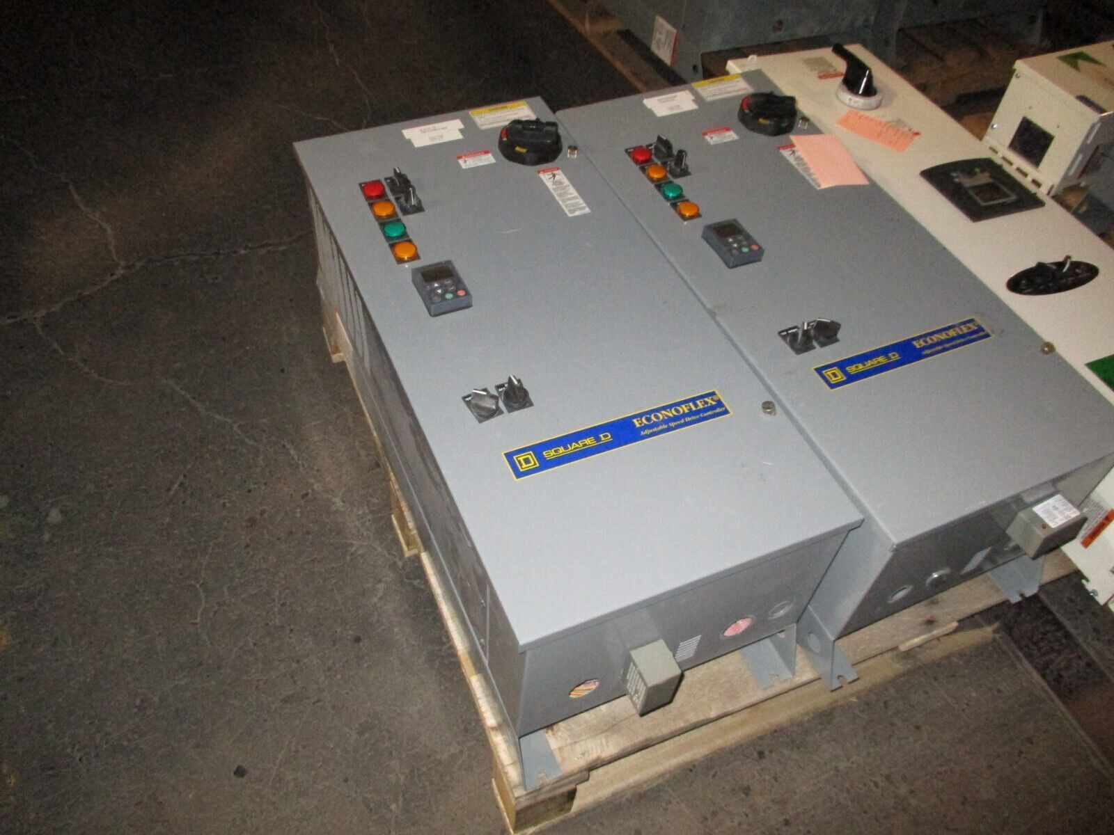 Square D EconoFlex Altivar AC Drive w/ Bypass 8839 58EGG4VY Ser. A 7.5HP 3Ph