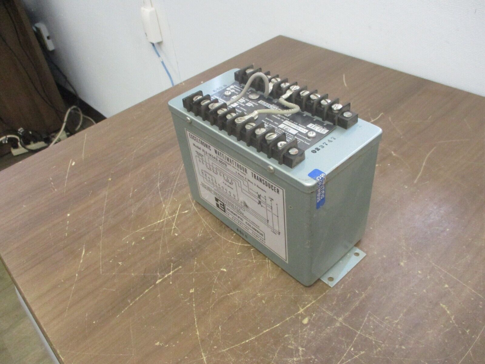 Scientific Columbus Exceltronic Watt/Watthour Transducer XL3-1K5A2-6070 3Ph Used
