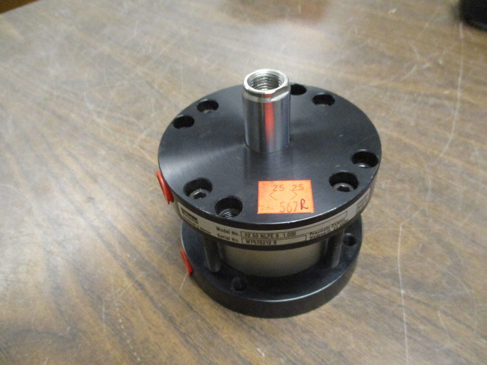 Parker Pneumatic Cylinder 02.50 NLPE 9 1.000 250PSI Used